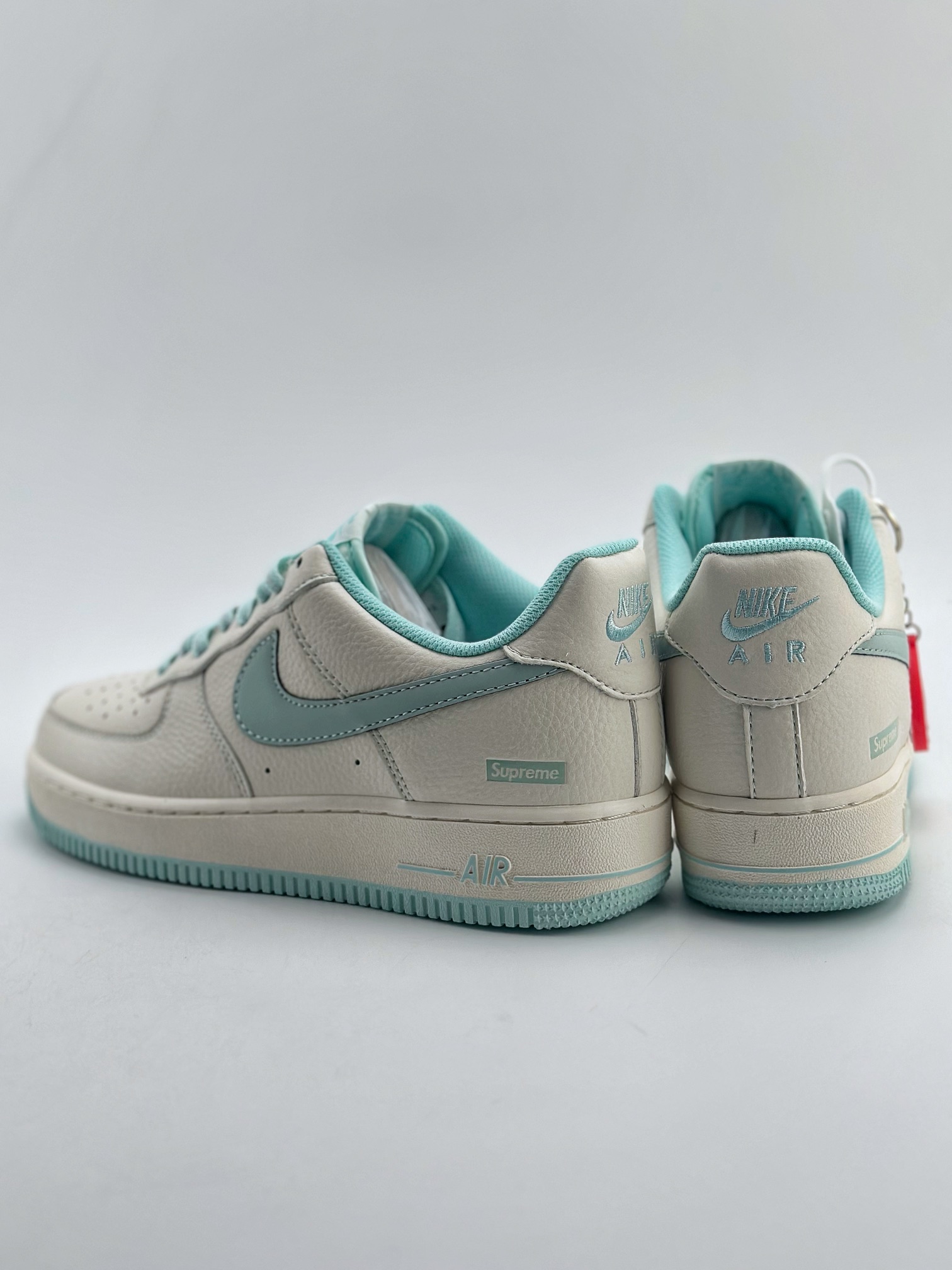 200 Nike Air Force 1 Low 07 x Supreme 白青 SU0220-006