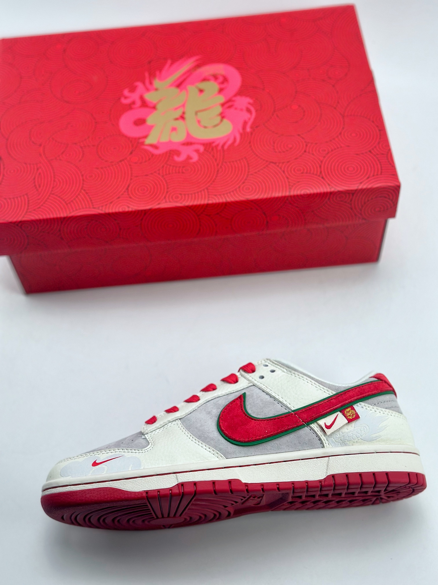 280 Nike SB Dunk Low 中国年限定 红运 CR8033-506