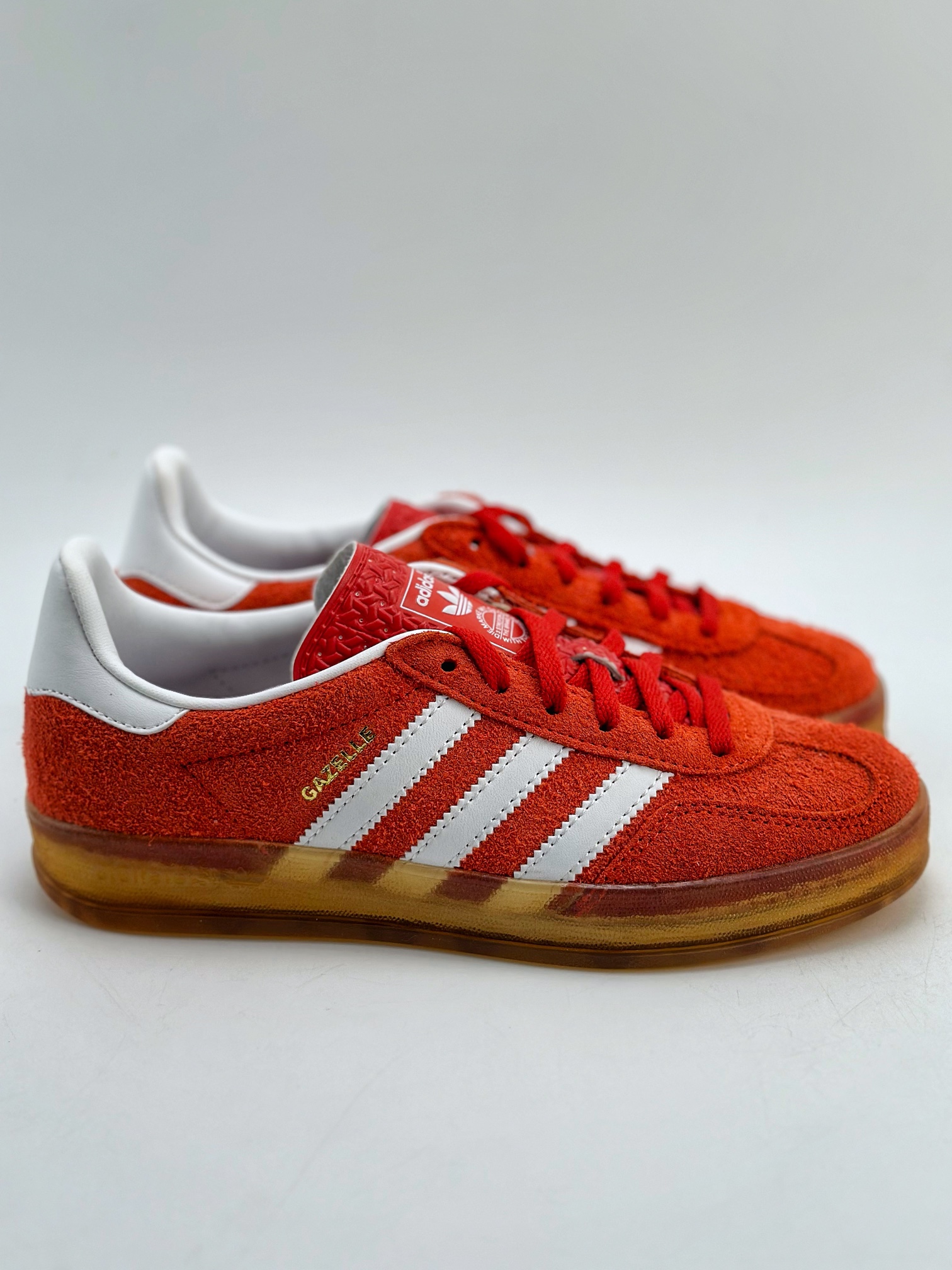 180 adidas Originals Gazelle INdoor 三叶草休闲防滑耐磨低帮板鞋 HQ8718