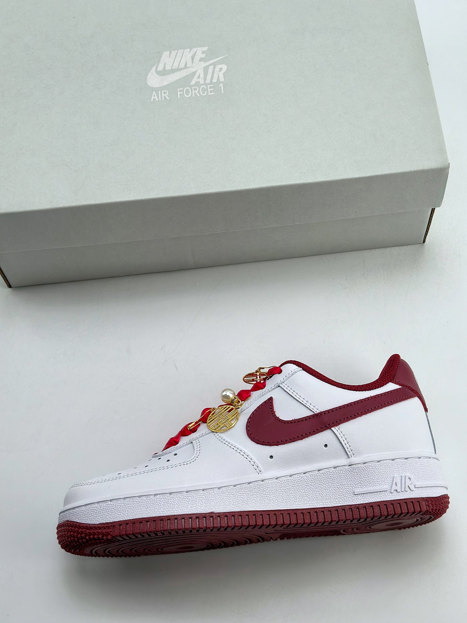 200 Nike Air Force 1 Low 07 中国红 婚鞋 FV5948-105