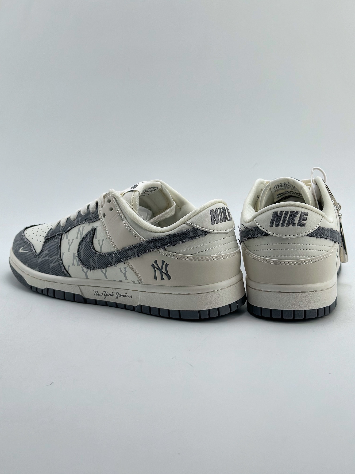 280 Nike SB Dunk Low x MLB 白灰牛仔印花 DQ1098-347