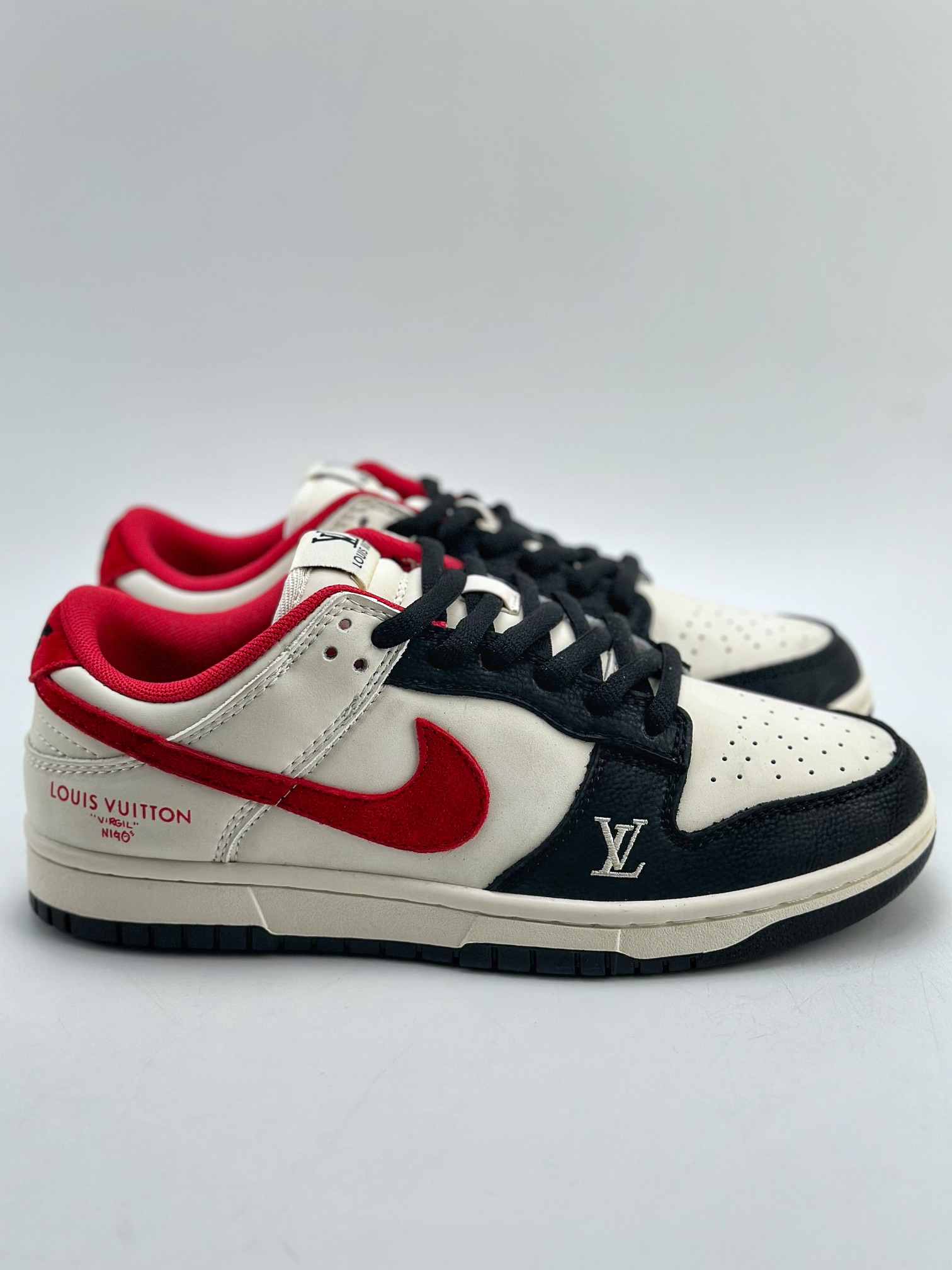 280 Nike SB Dunk Low x Louis Vuitton 白黑红 JH8035-931