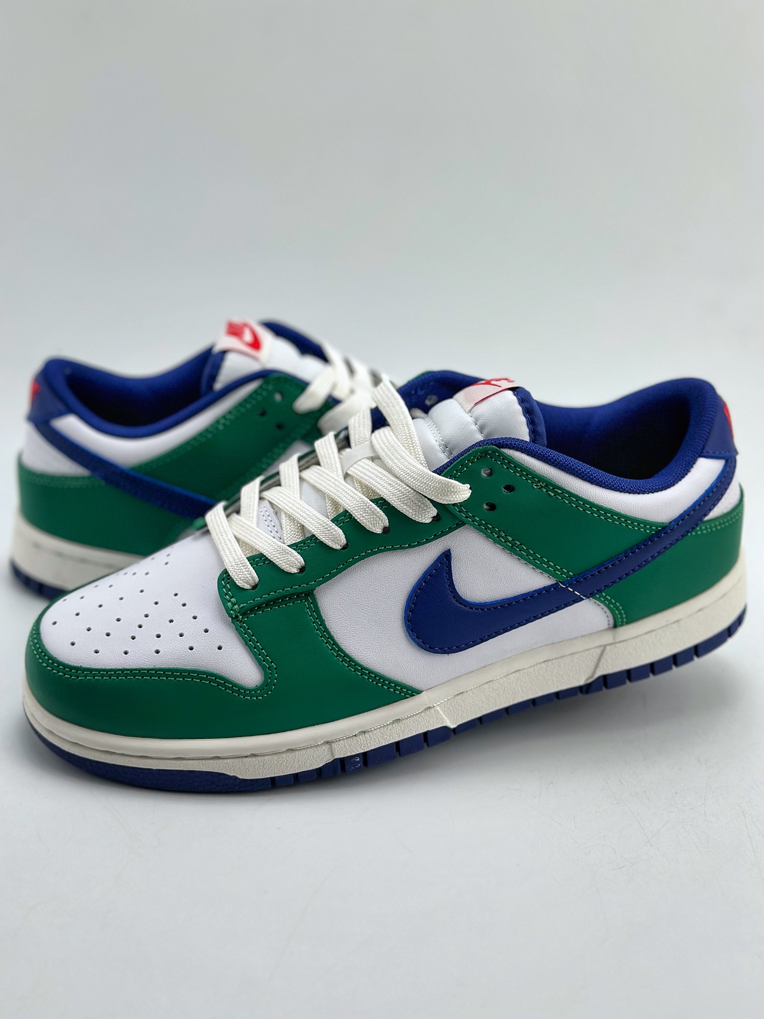 190 NIKE SB Dunk Low 白绿 FQ6849-141