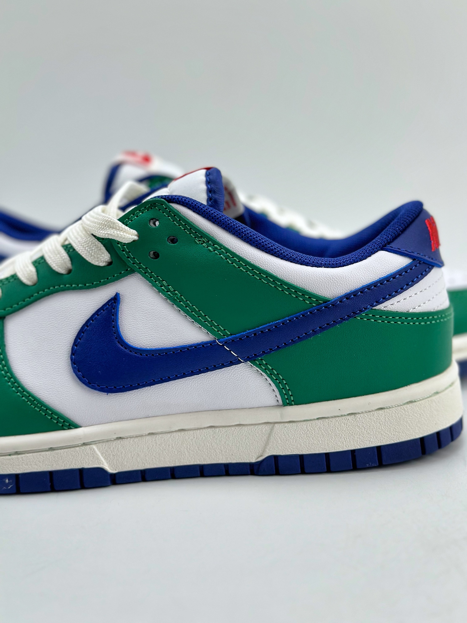 190 NIKE SB Dunk Low 白绿 FQ6849-141