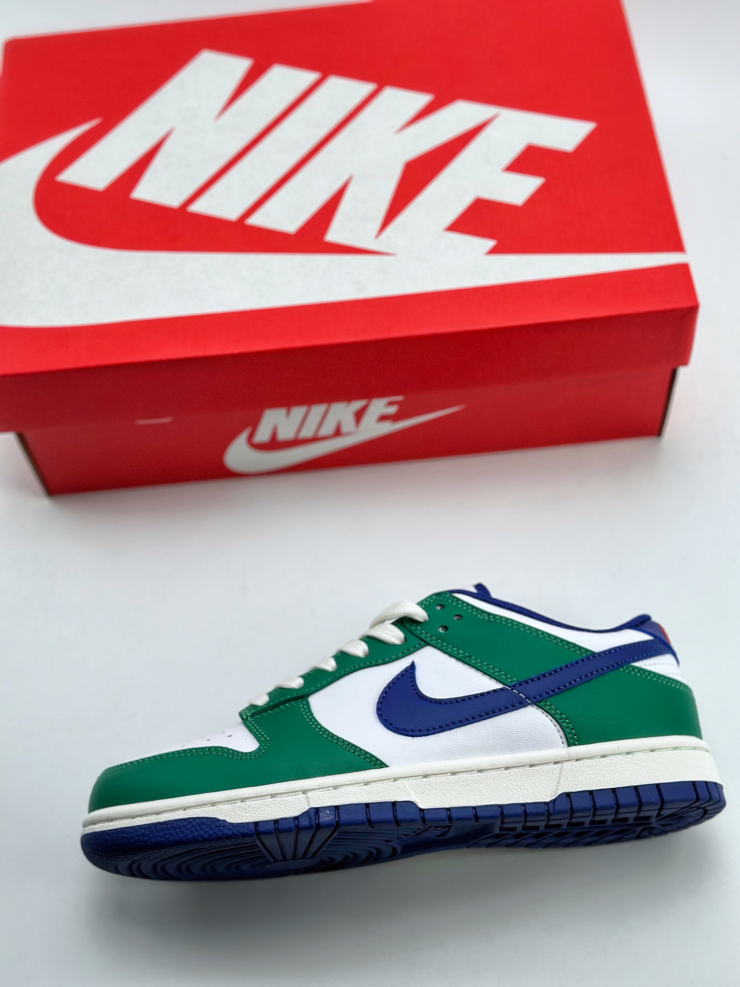 190 NIKE SB Dunk Low 白绿 FQ6849-141