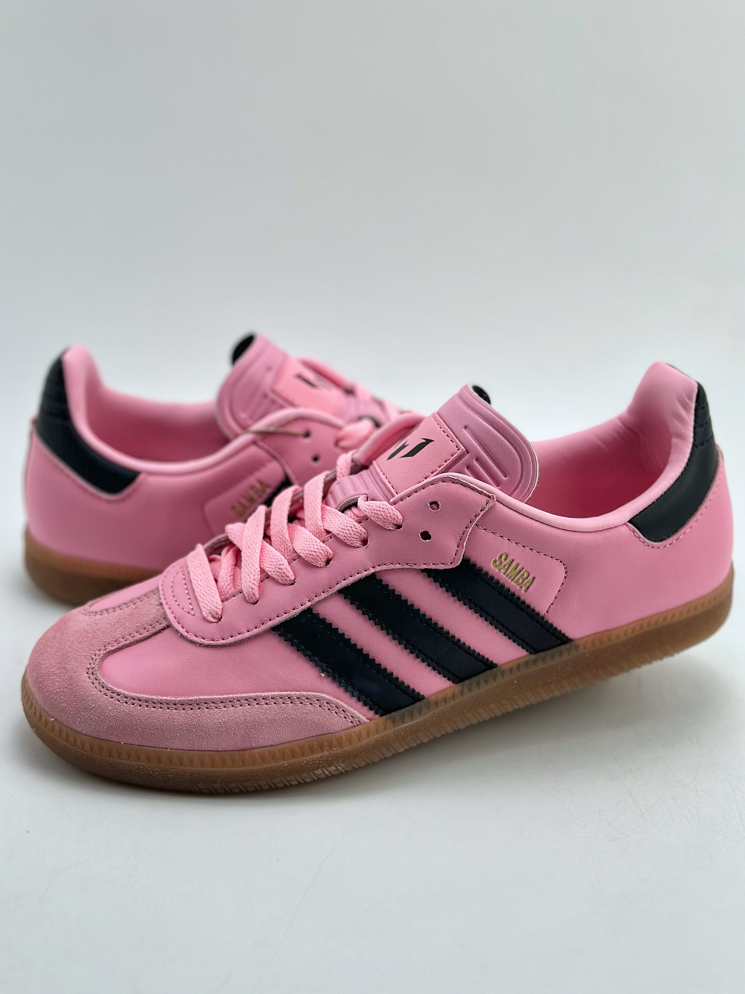 200 adidas originals Samba OG x INTER MIAMI CF 粉黑  IH8158