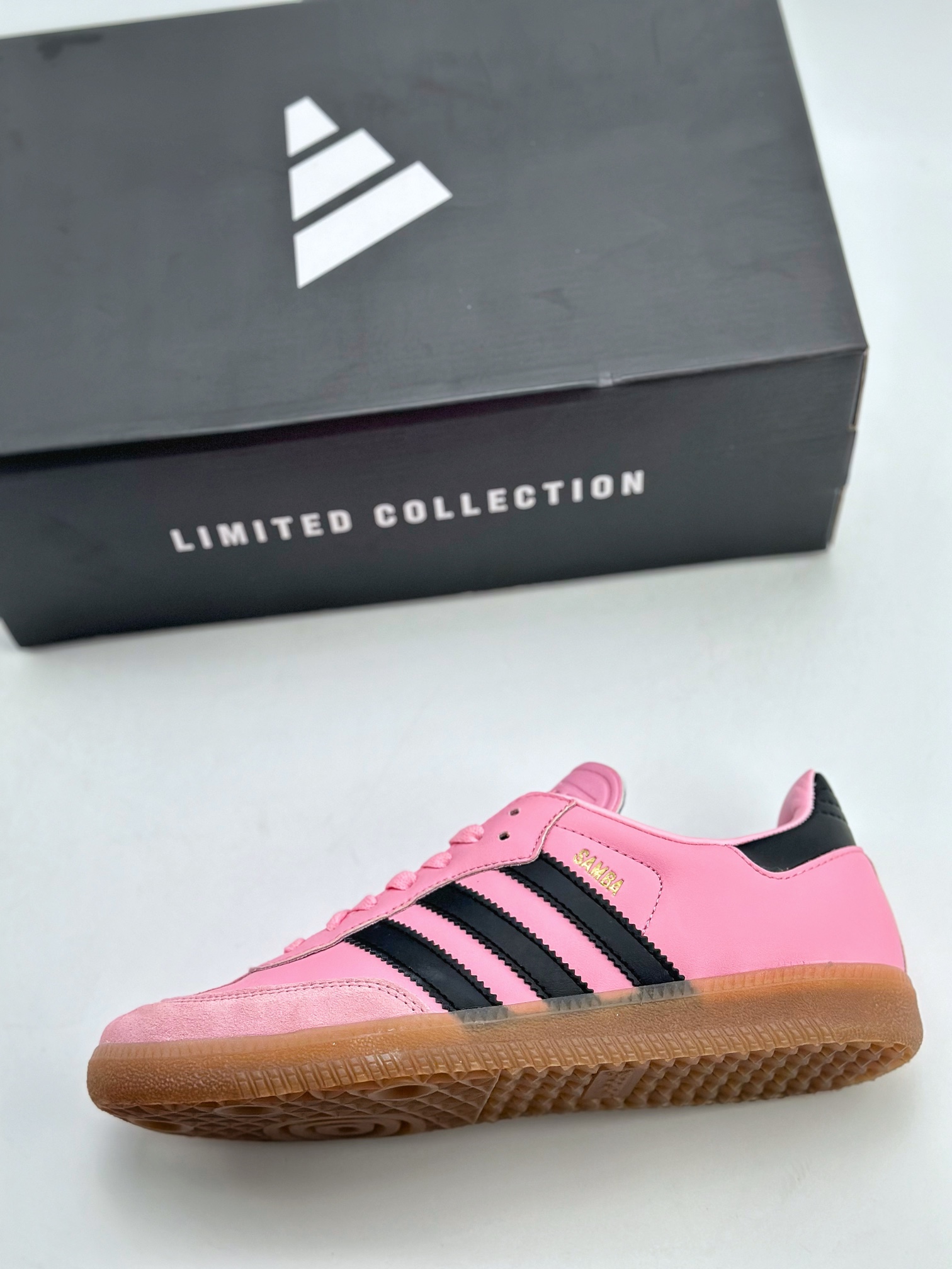 200 adidas originals Samba OG x INTER MIAMI CF 粉黑  IH8158