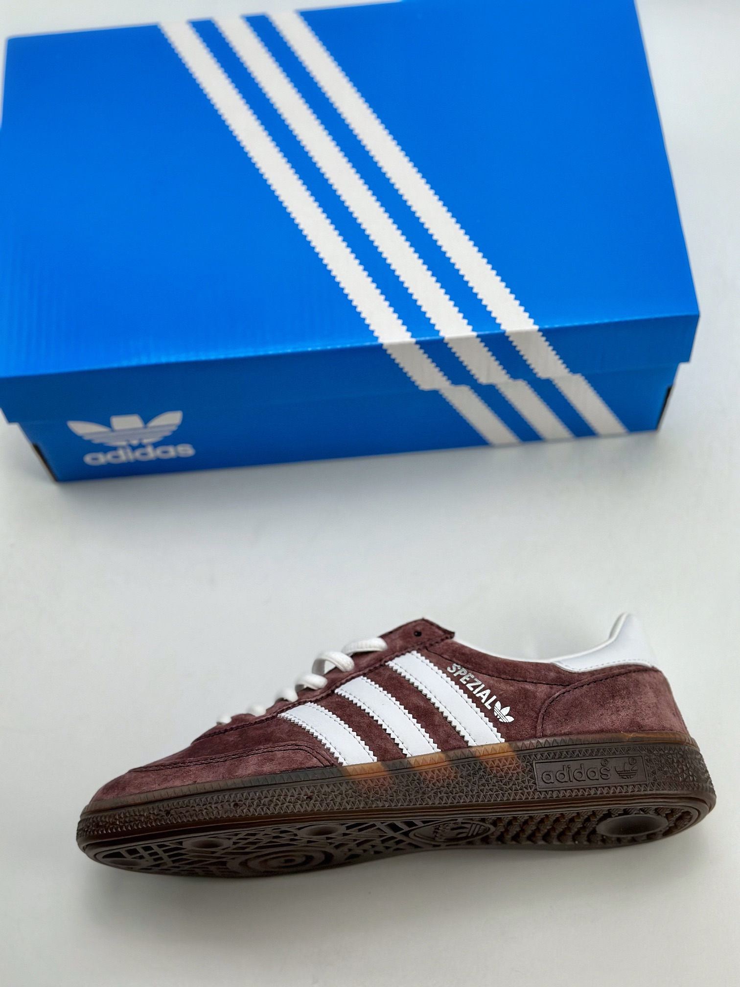 150 adidas originals Samba Handball Spezial OG  IF8914