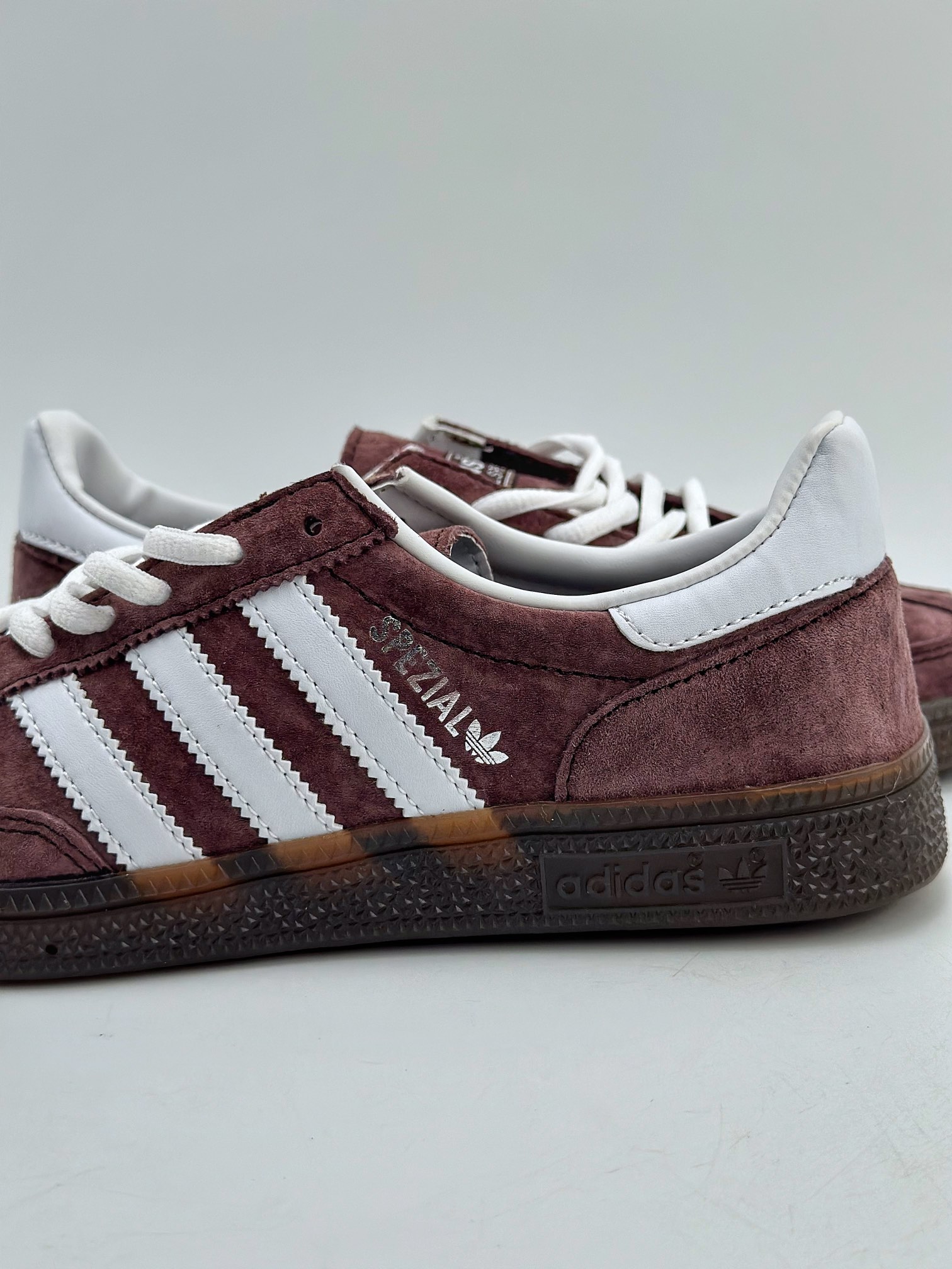 150 adidas originals Samba Handball Spezial OG  IF8914