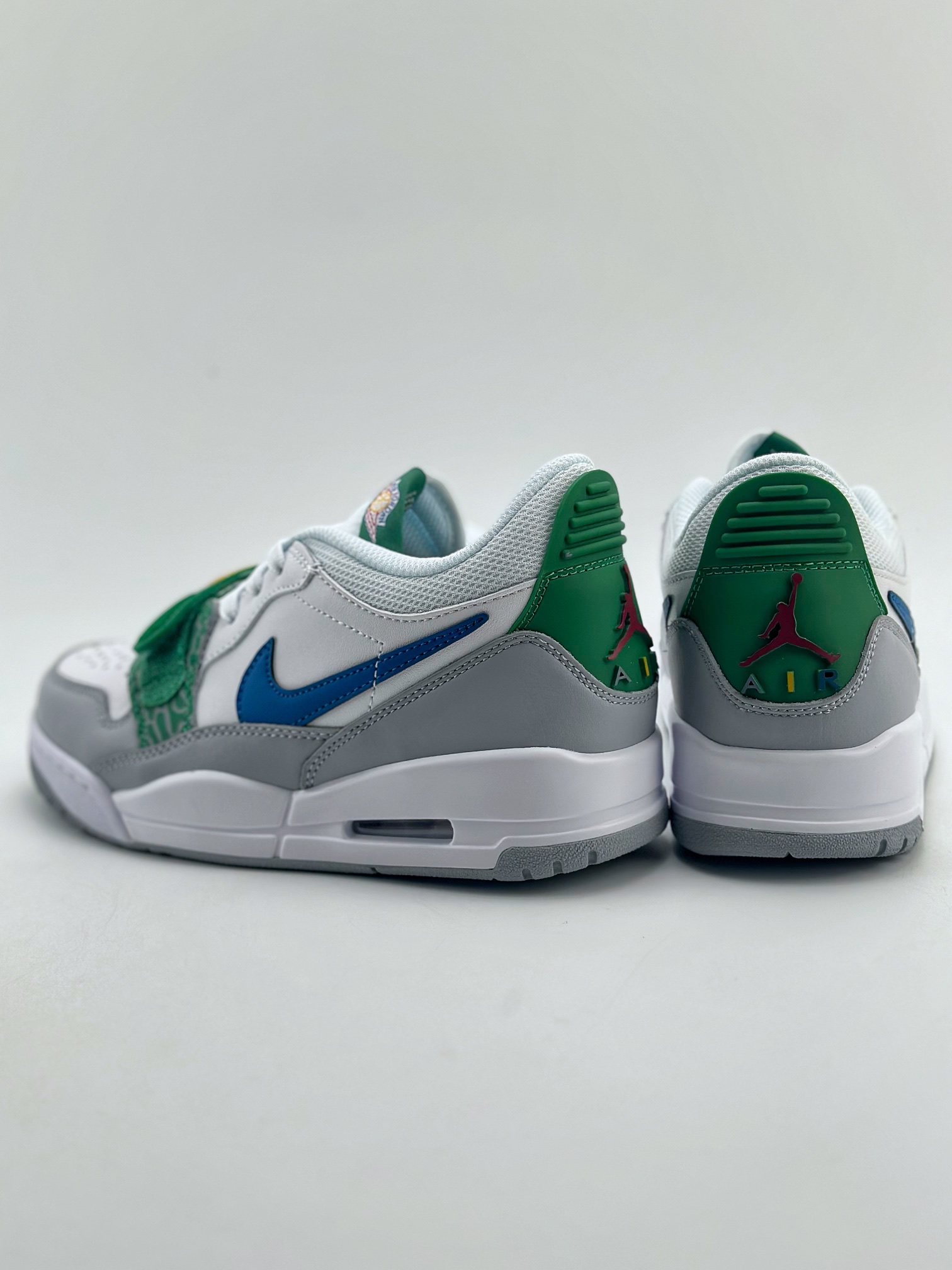 200 Nike Air Jordan Legacy 312 Low 白蓝绿  CD9054-140