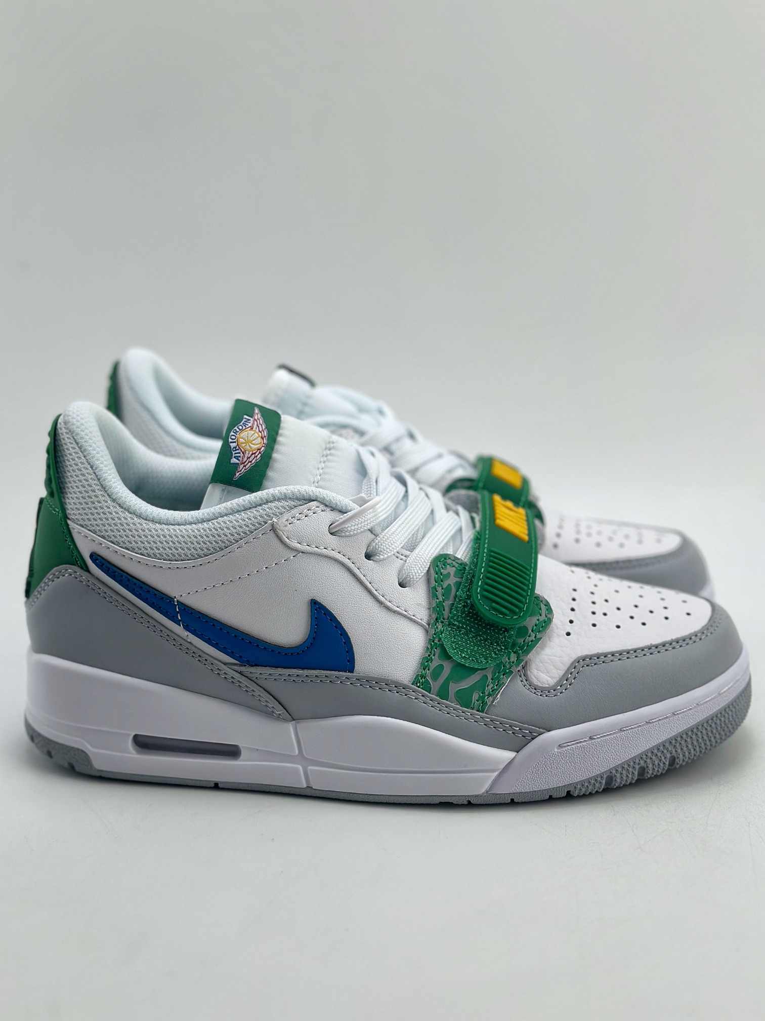 200 Nike Air Jordan Legacy 312 Low 白蓝绿  CD9054-140