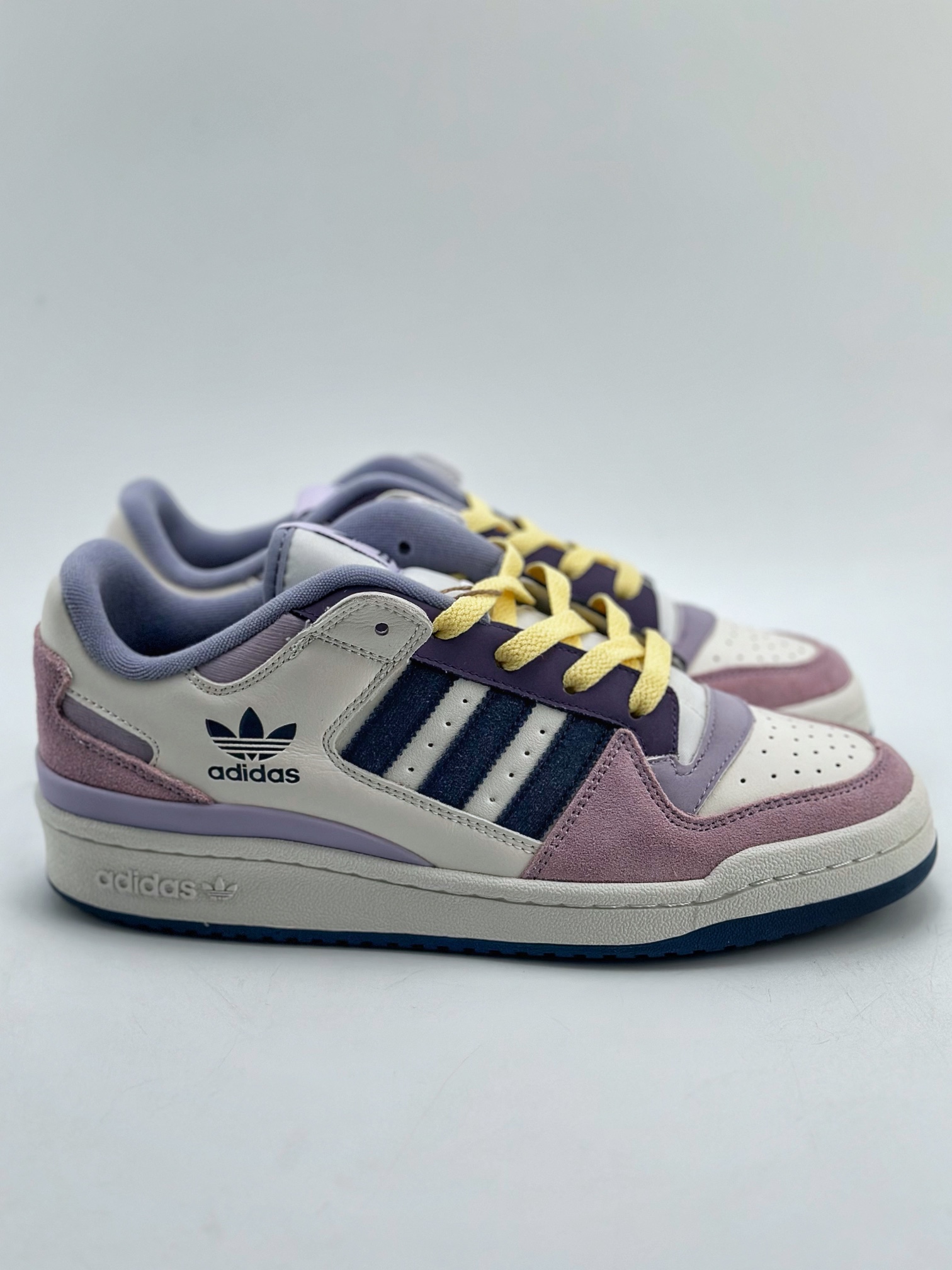 海外渠道版 原盒原标 Adidas Forum Low CL 三叶草低邦经典魔术贴复古板鞋  ID62666C