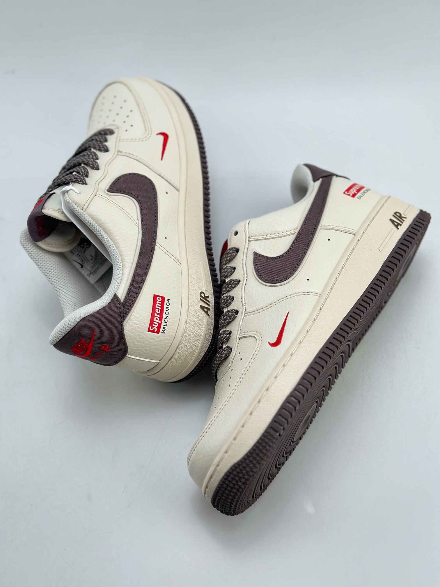 220 Nike Air Force 1 Low 07 x Supreme x Balenciaga 白棕满天星