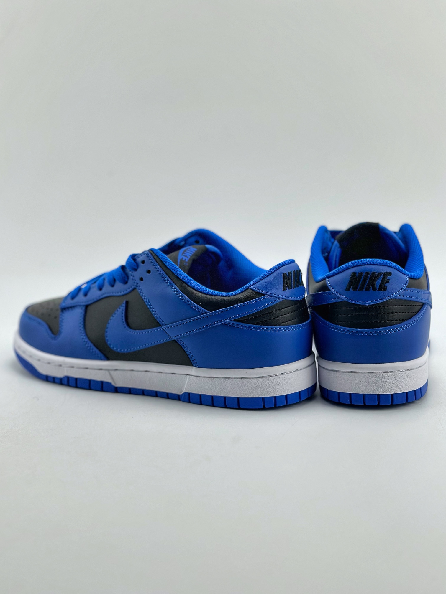 190 NIKE SB Dunk Low retro "hyper cobalt" 皇家蓝 CW1590-001