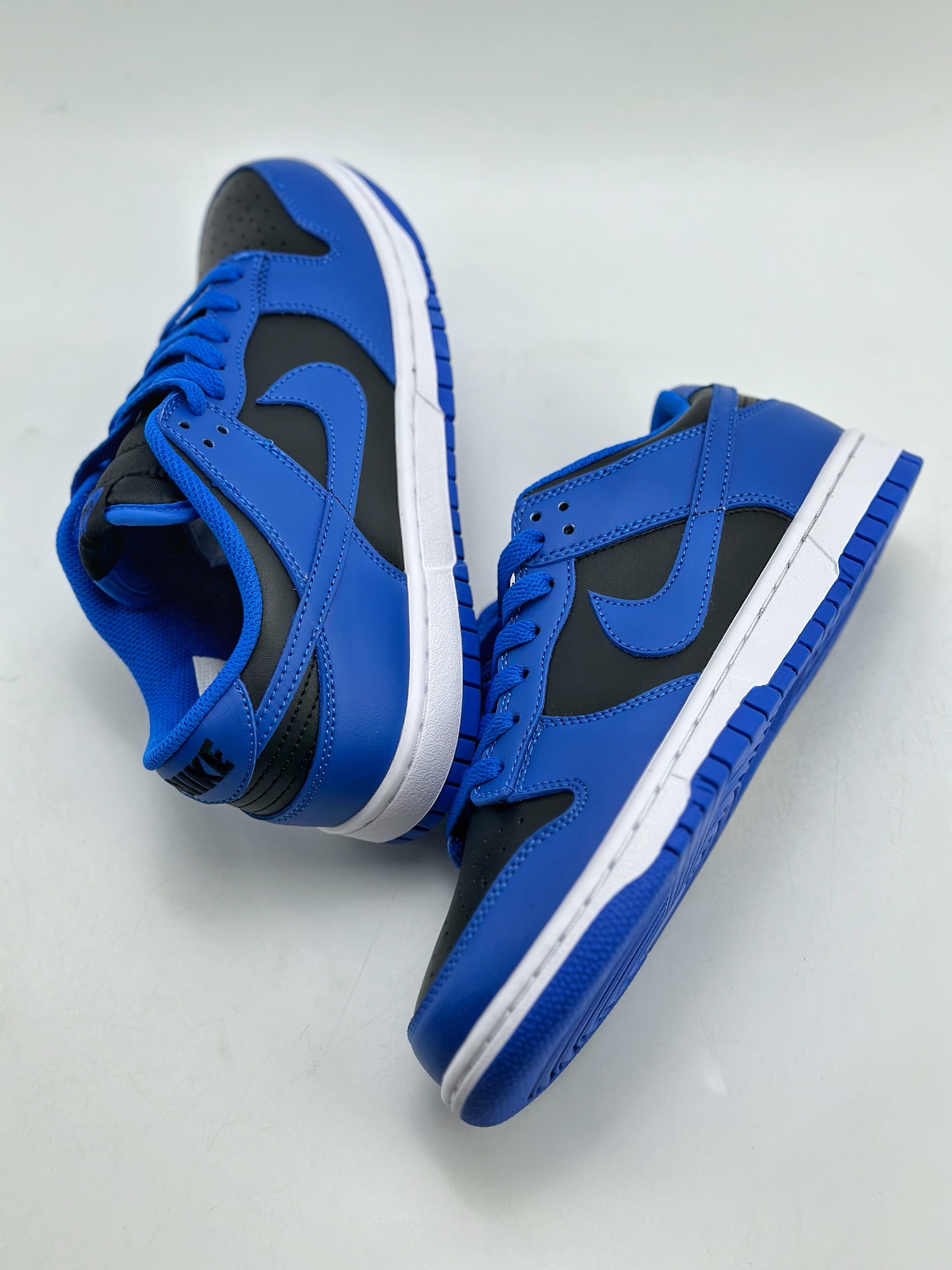 190 NIKE SB Dunk Low retro "hyper cobalt" 皇家蓝 CW1590-001