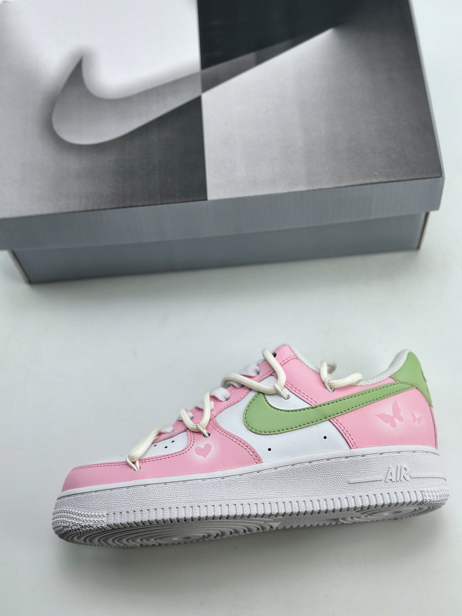 260 Nike Air Force 1 Low 07 梦幻粉蝶粉绿 VV1988-013