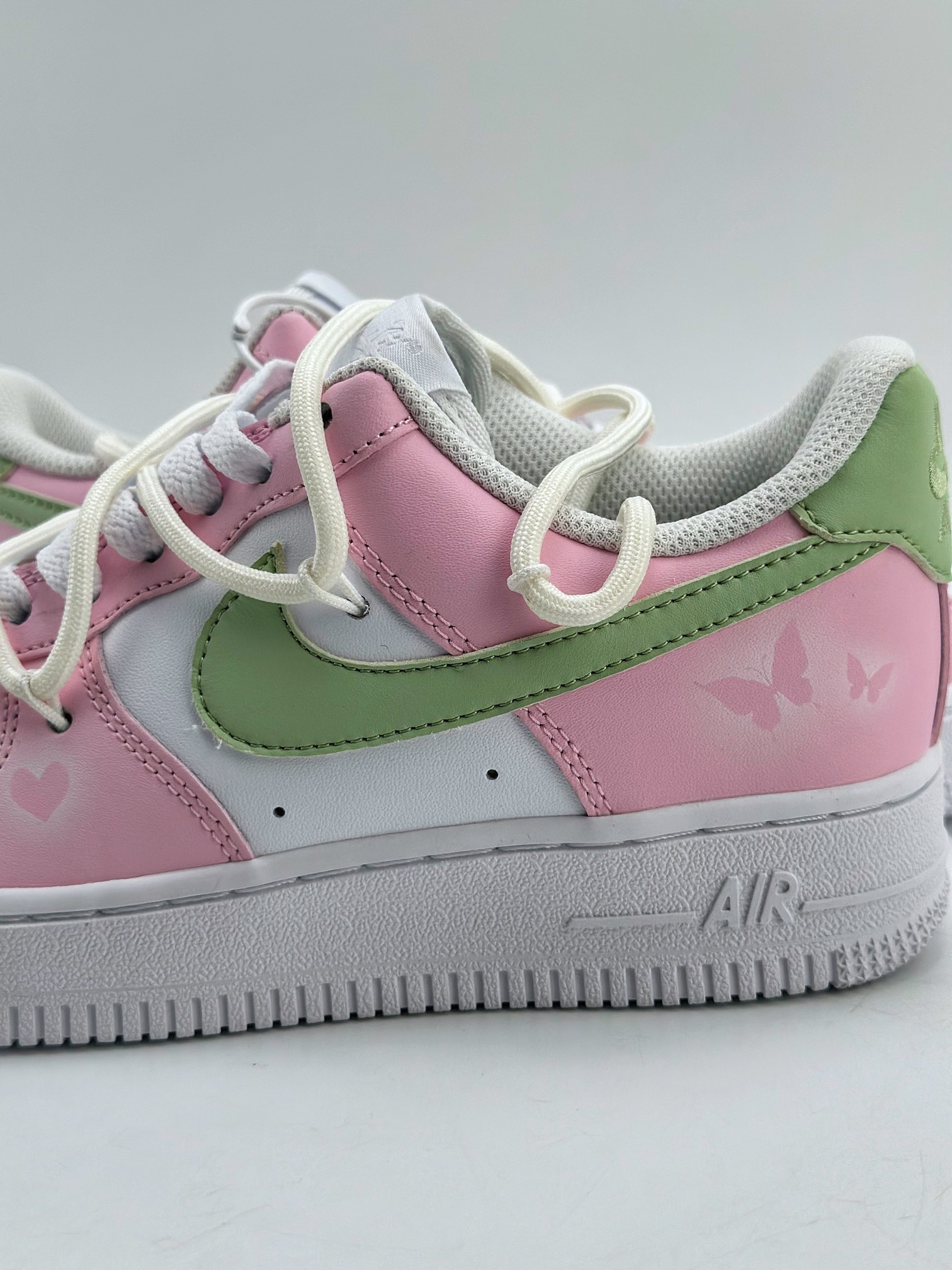 260 Nike Air Force 1 Low 07 梦幻粉蝶粉绿 VV1988-013