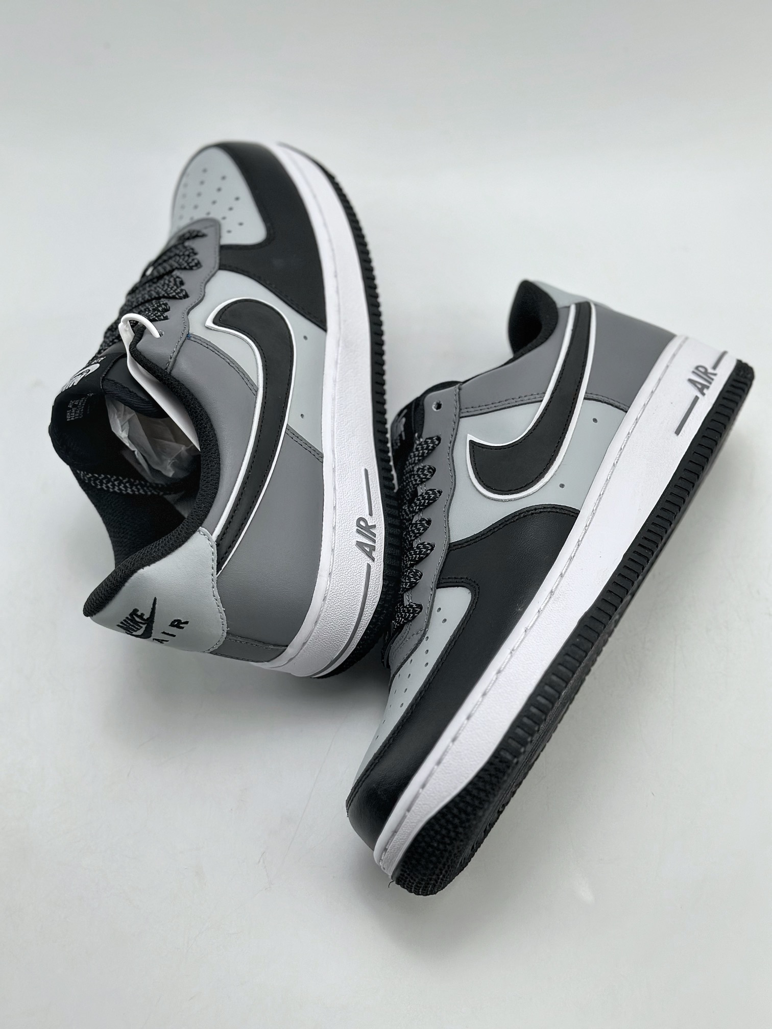 220 Nike Air Force 1 Low 07 黑灰 TP5558-756