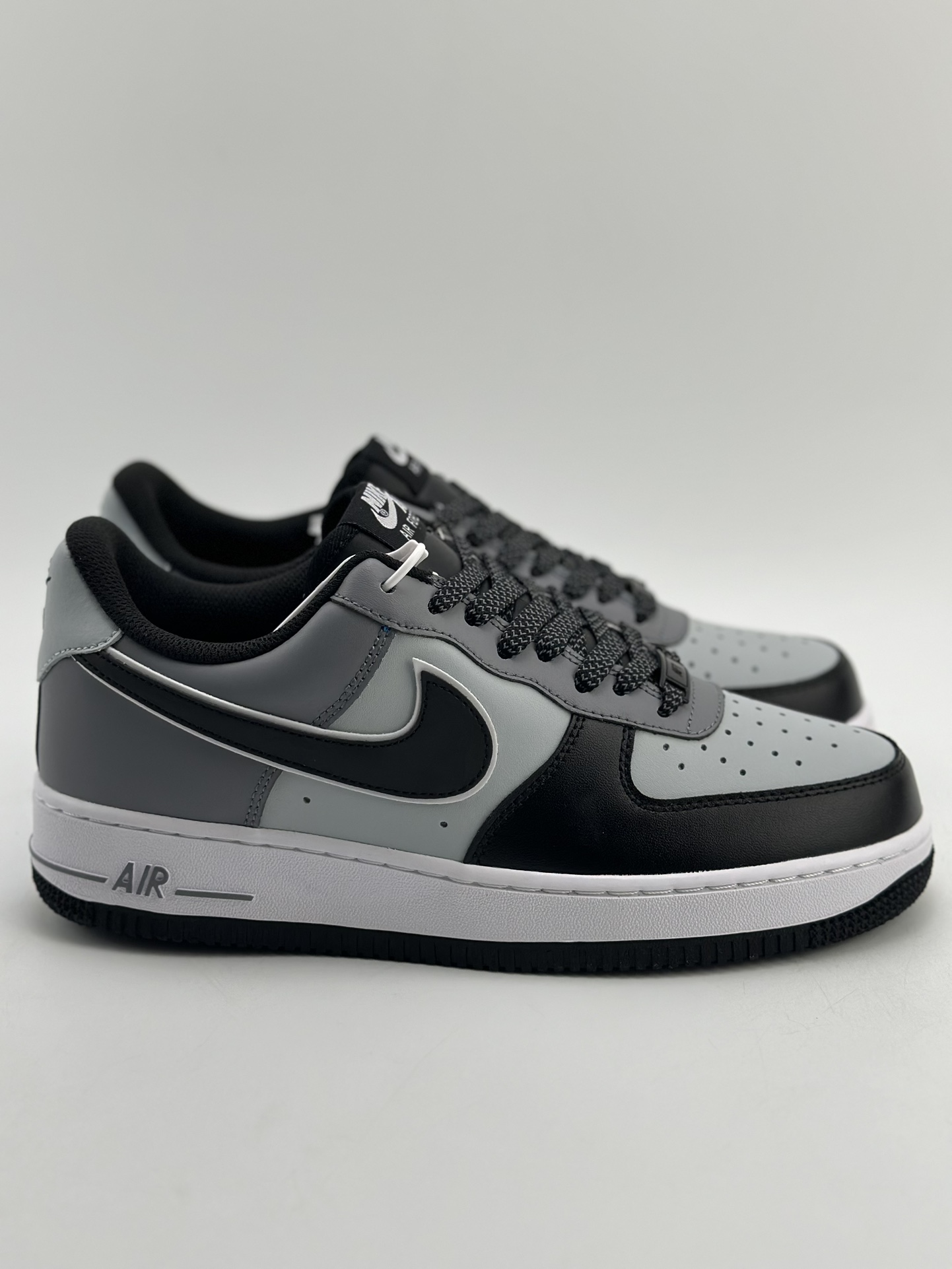 220 Nike Air Force 1 Low 07 黑灰 TP5558-756