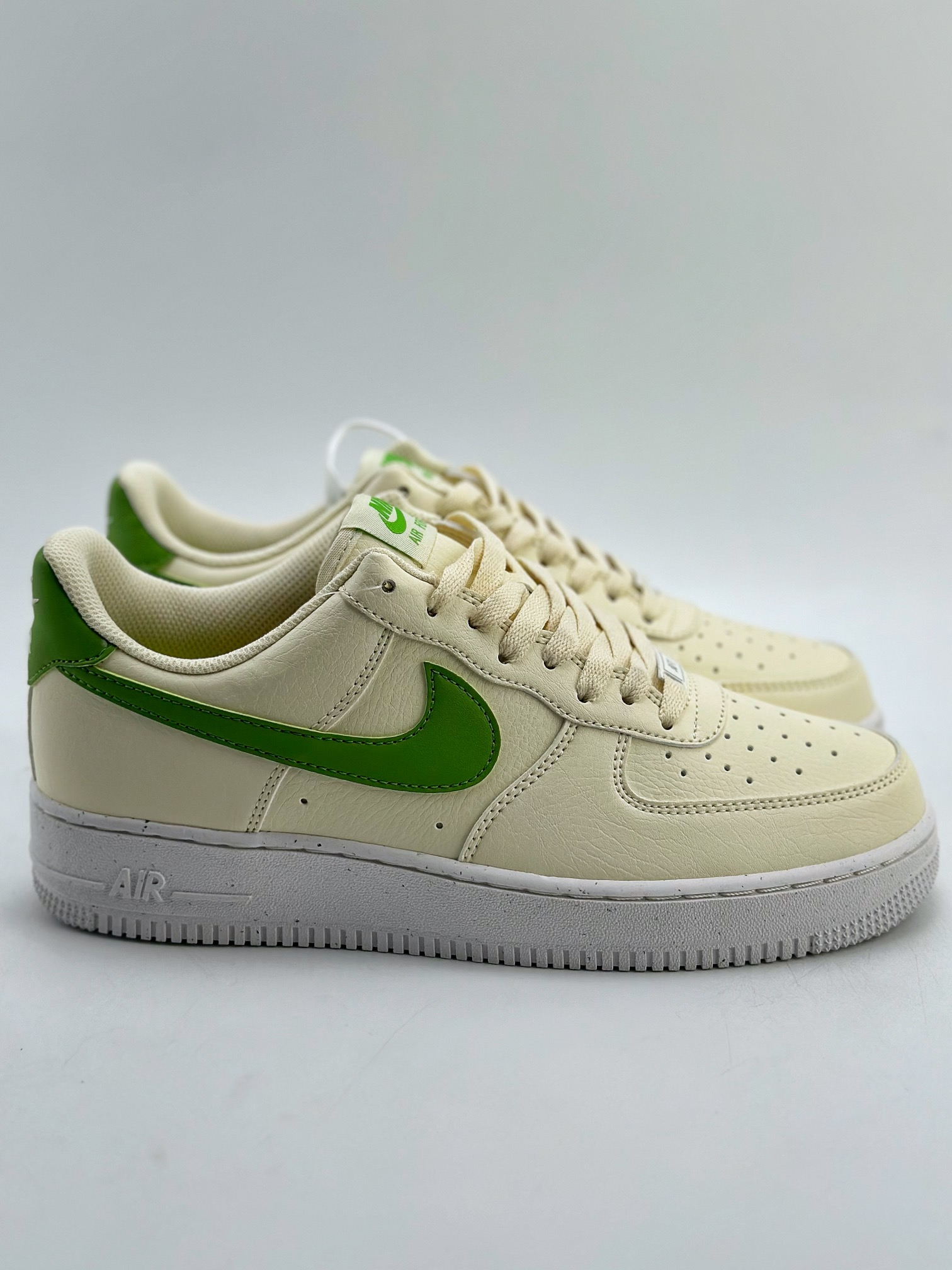 200 Nike Air Force 1 Low 07 米绿 DV3808-102