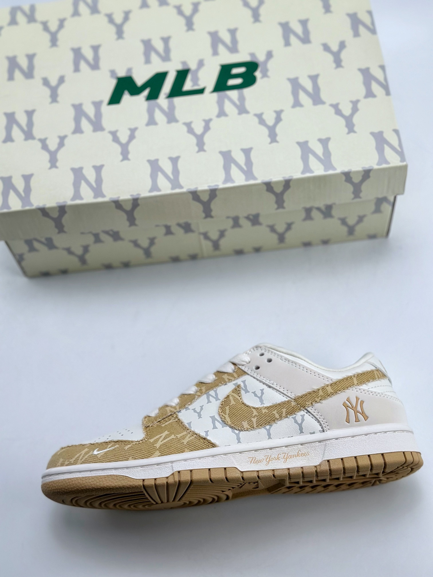 280 Nike SB Dunk Low x MLB 白黄牛仔印花 DQ1098-346