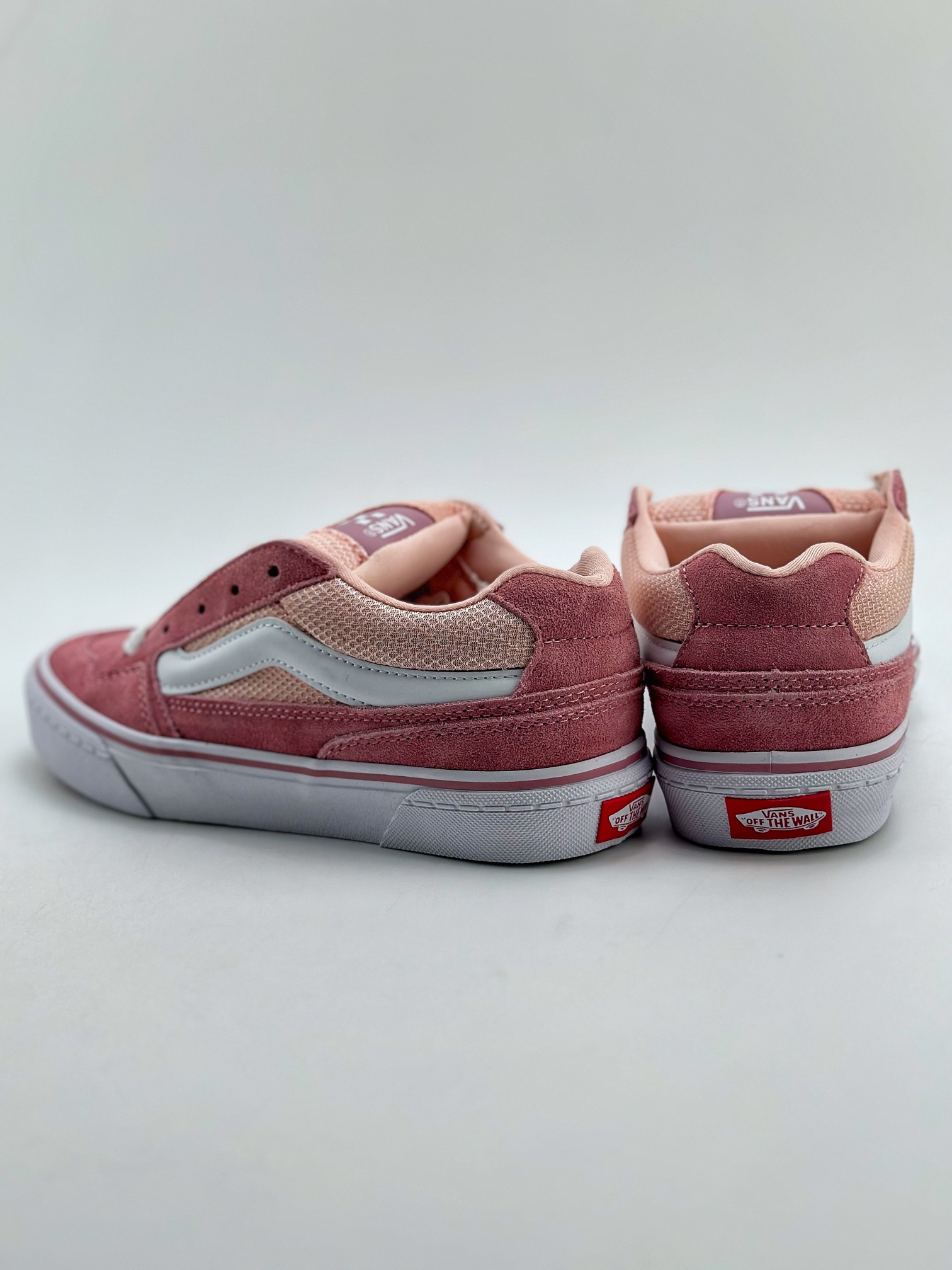 160 Vans Classics Knu Skool 粉白厚鞋舌面包鞋 Vans超火的土豆鞋