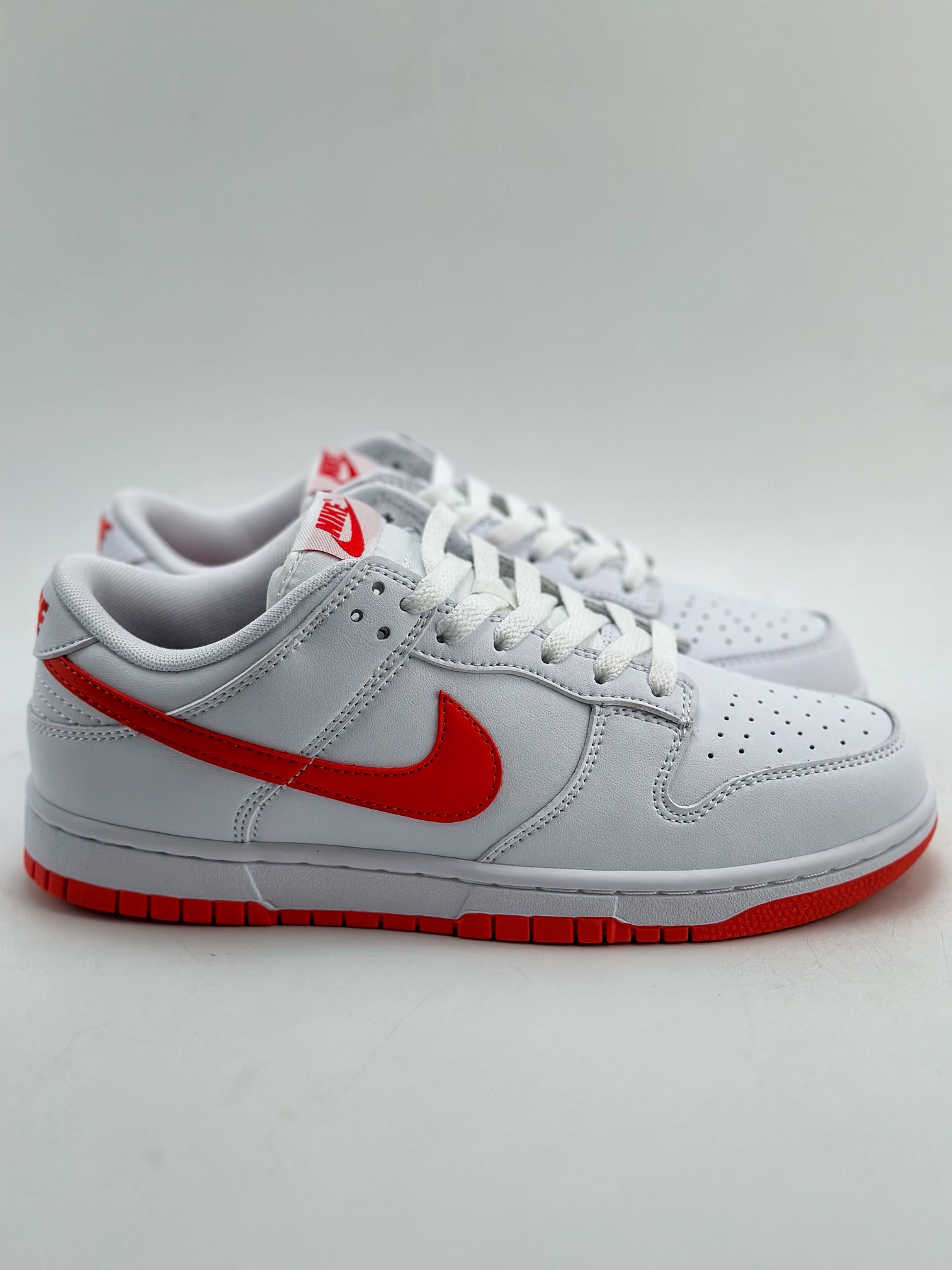 190 NIKE SB Dunk Low "Picante Red" 白红 DV0831-103