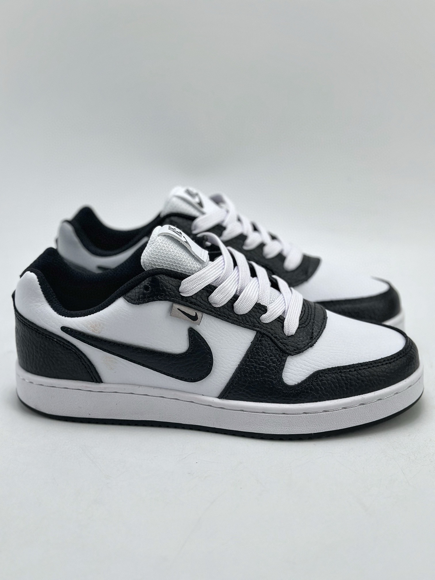 150 耐克Nike Ebernon Low Premium 伊贝尔农系列低帮休闲运动文化篮球板鞋 AQ1774-102