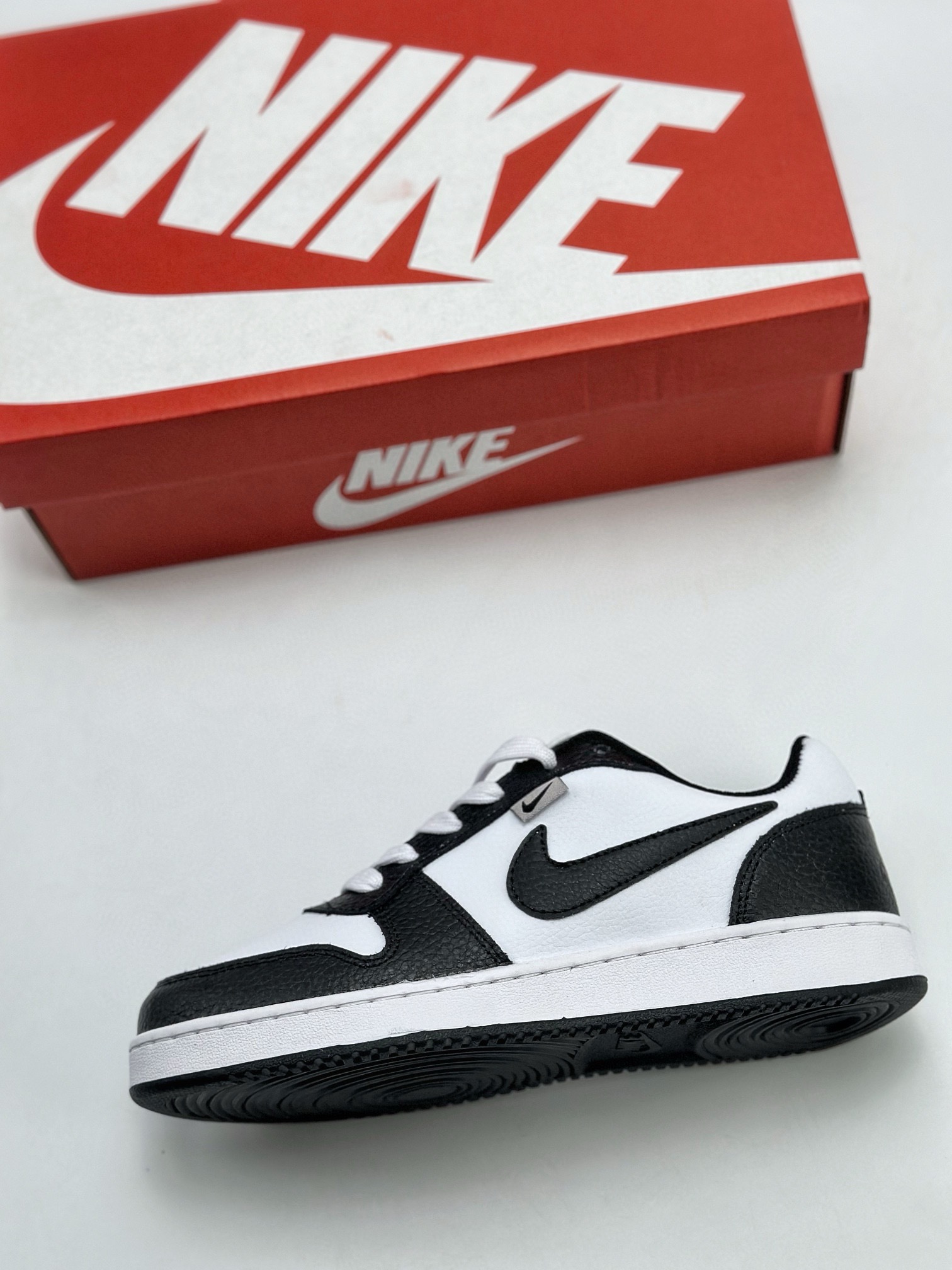 150 耐克Nike Ebernon Low Premium 伊贝尔农系列低帮休闲运动文化篮球板鞋 AQ1774-102