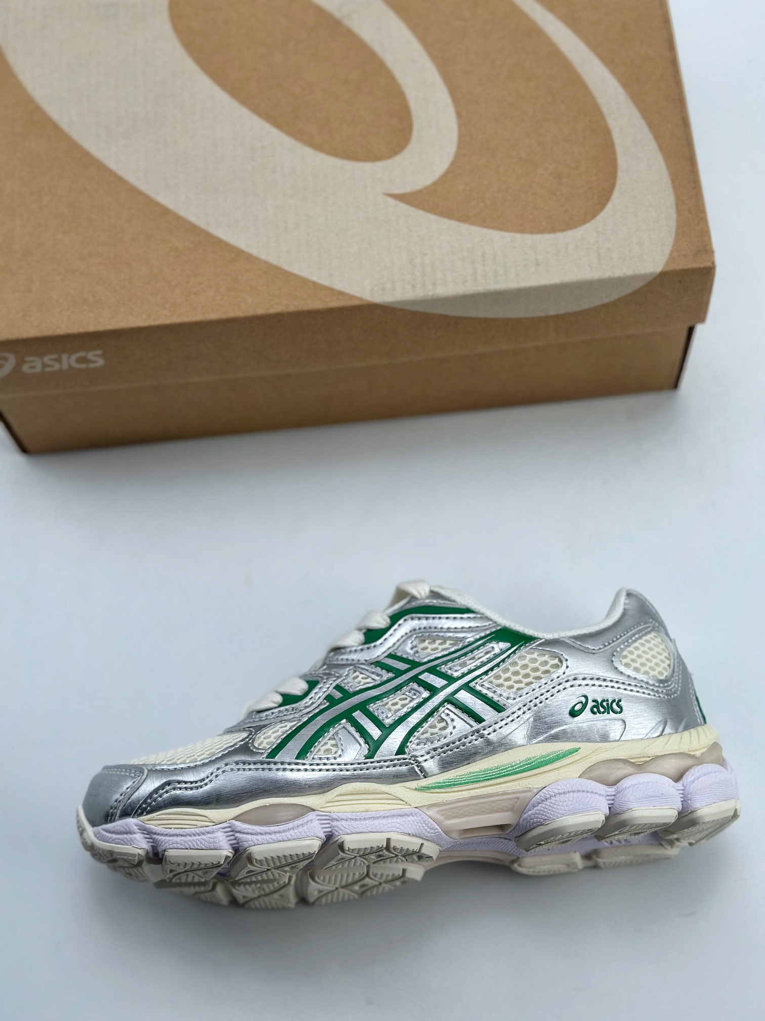 200 Asics Gel-NYC 纯原版本 白绿 亚瑟士运动休闲透气专业跑鞋  1201A971-200