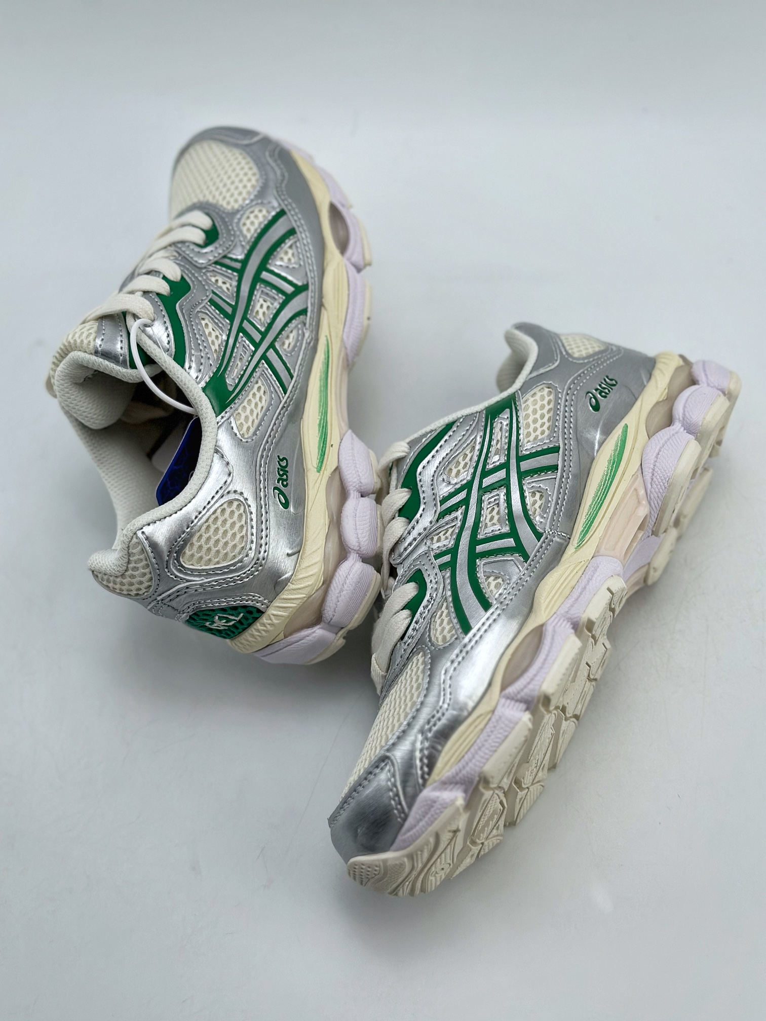 200 Asics Gel-NYC 纯原版本 白绿 亚瑟士运动休闲透气专业跑鞋  1201A971-200