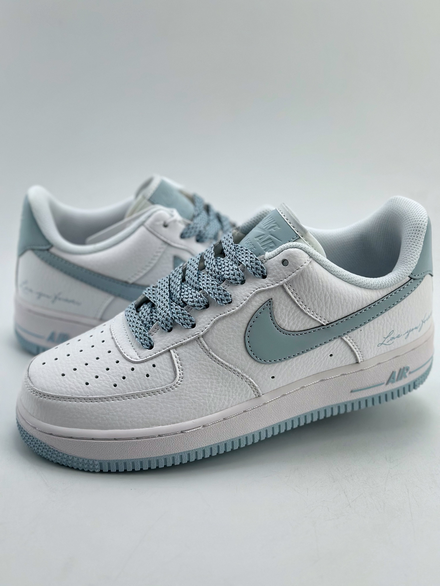 240 Nike Air Force 1 Low 07 签名白天蓝满天星 LO1718-061