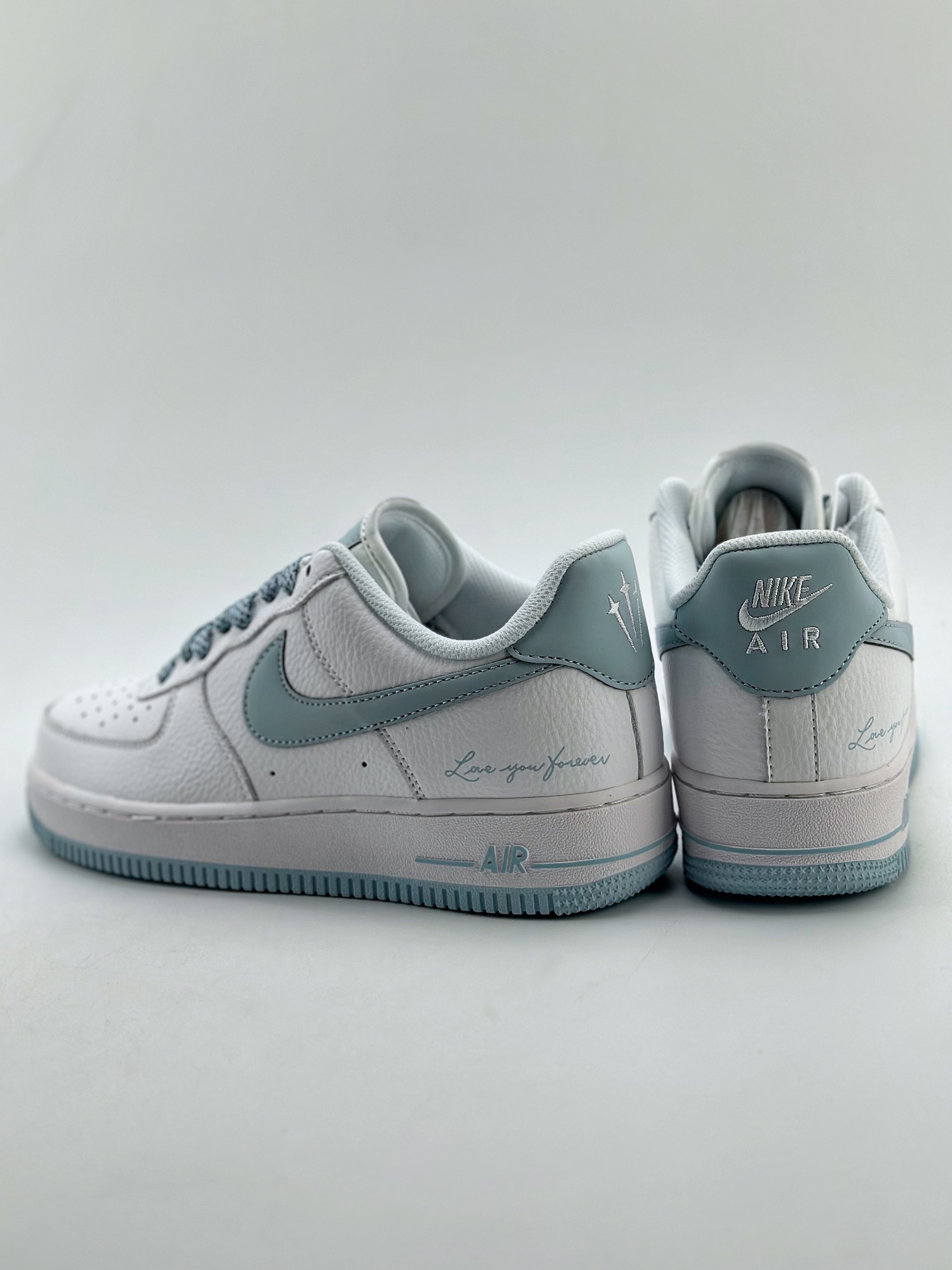 240 Nike Air Force 1 Low 07 签名白天蓝满天星 LO1718-061