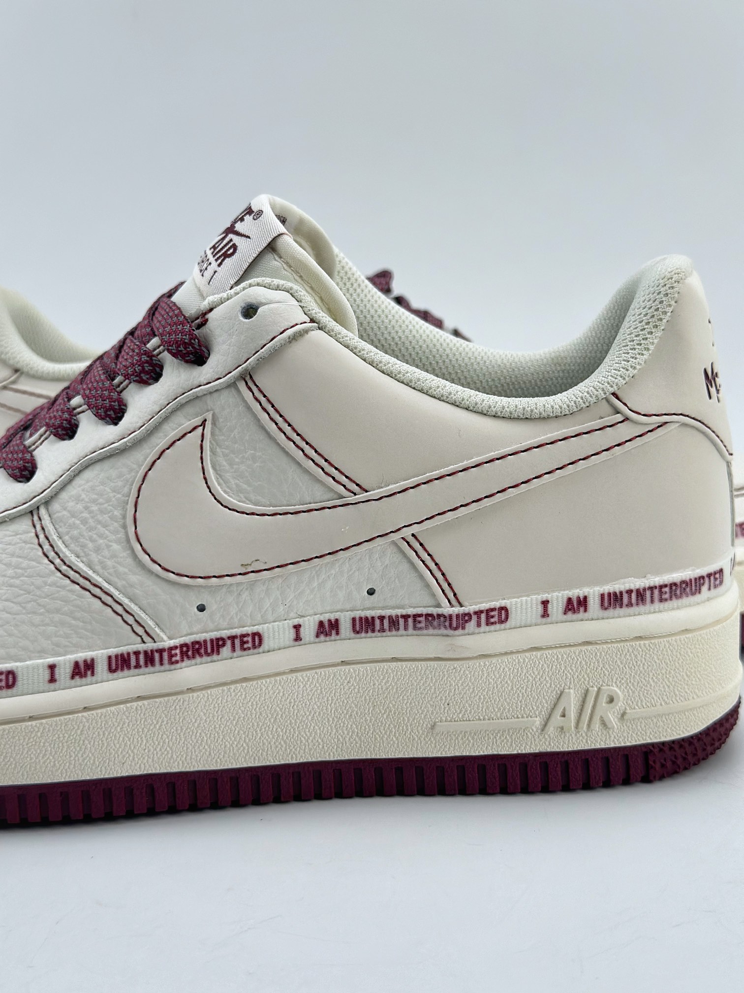 200 Nike Air Force 1 Low 07 x Uninterrupted “酒红签名涂鸦”满天星 HL6959-887