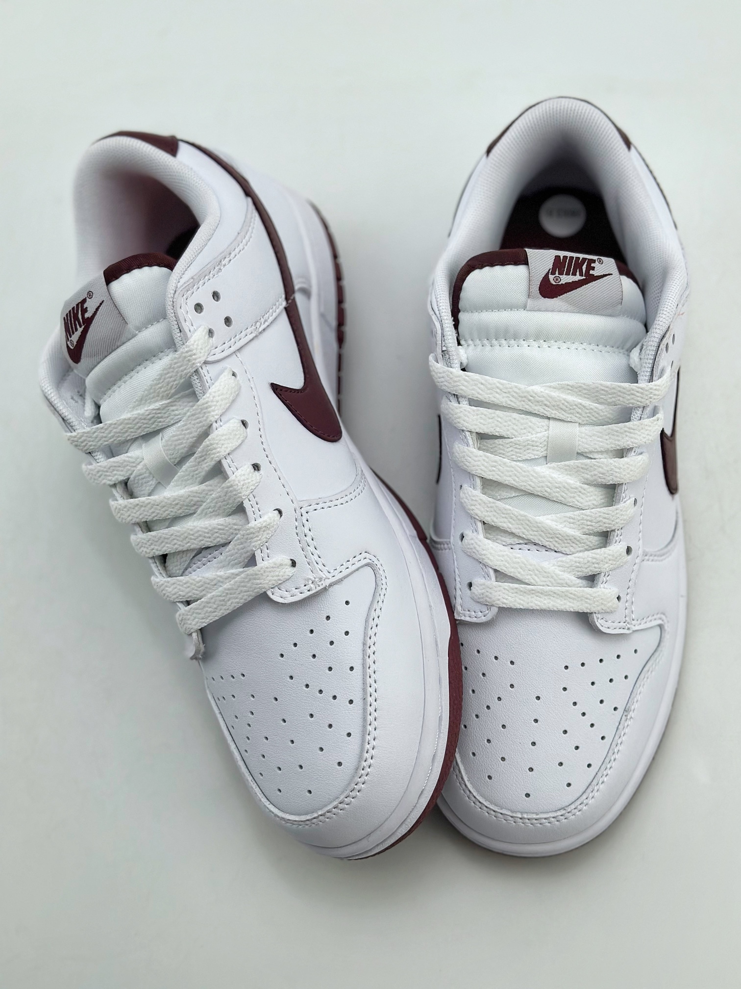 190 NIKE SB Dunk Low "Night Maroon" 白棕 DV0831-102