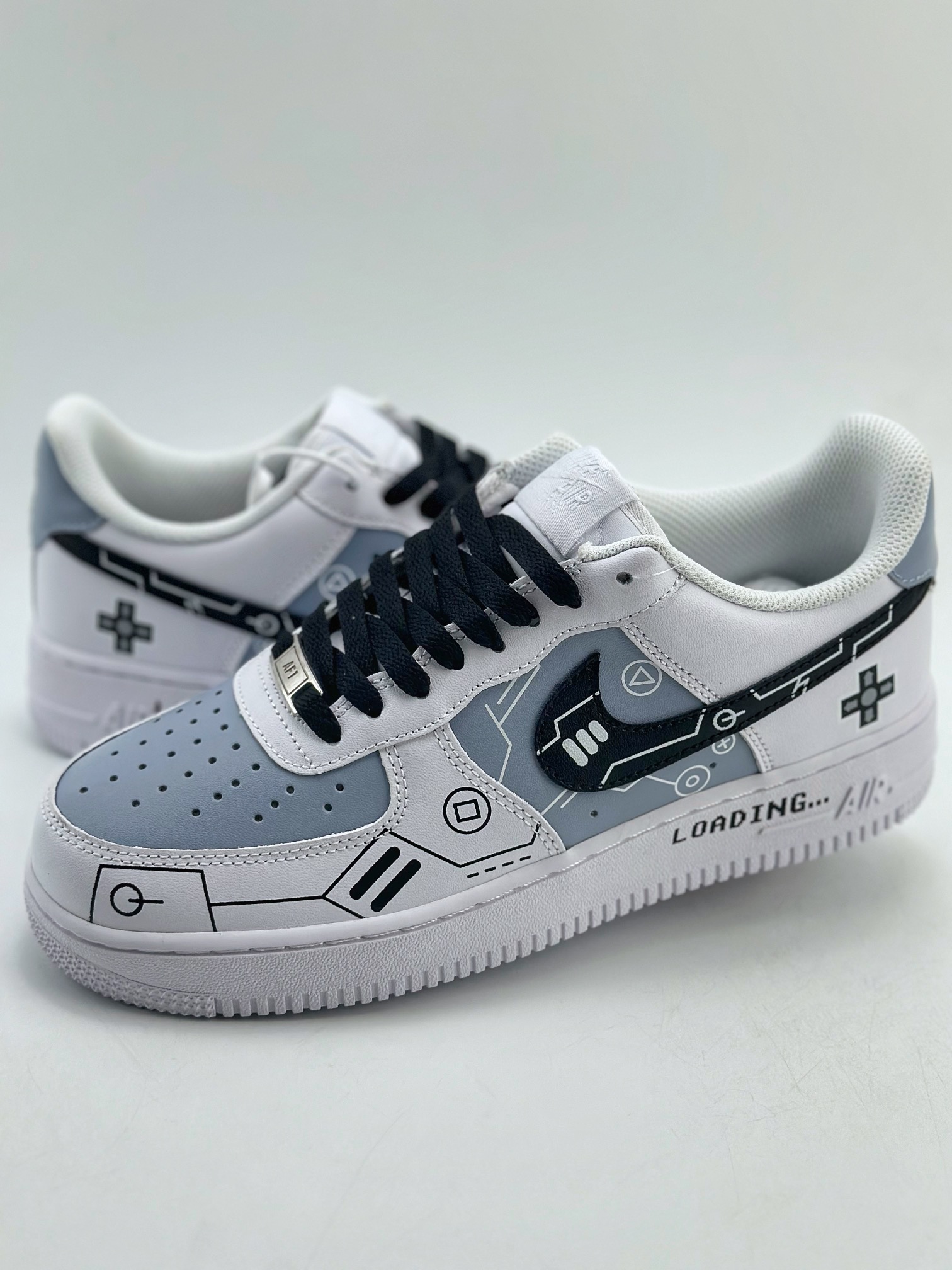 240 Nike Air Force 1 Low 07 野鹤制造 电玩 黑白灰