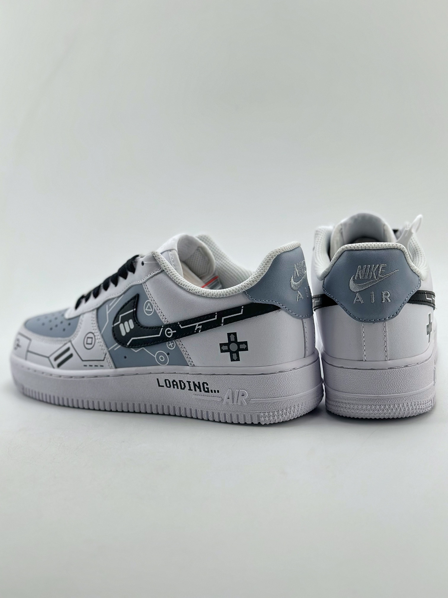 240 Nike Air Force 1 Low 07 野鹤制造 电玩 黑白灰