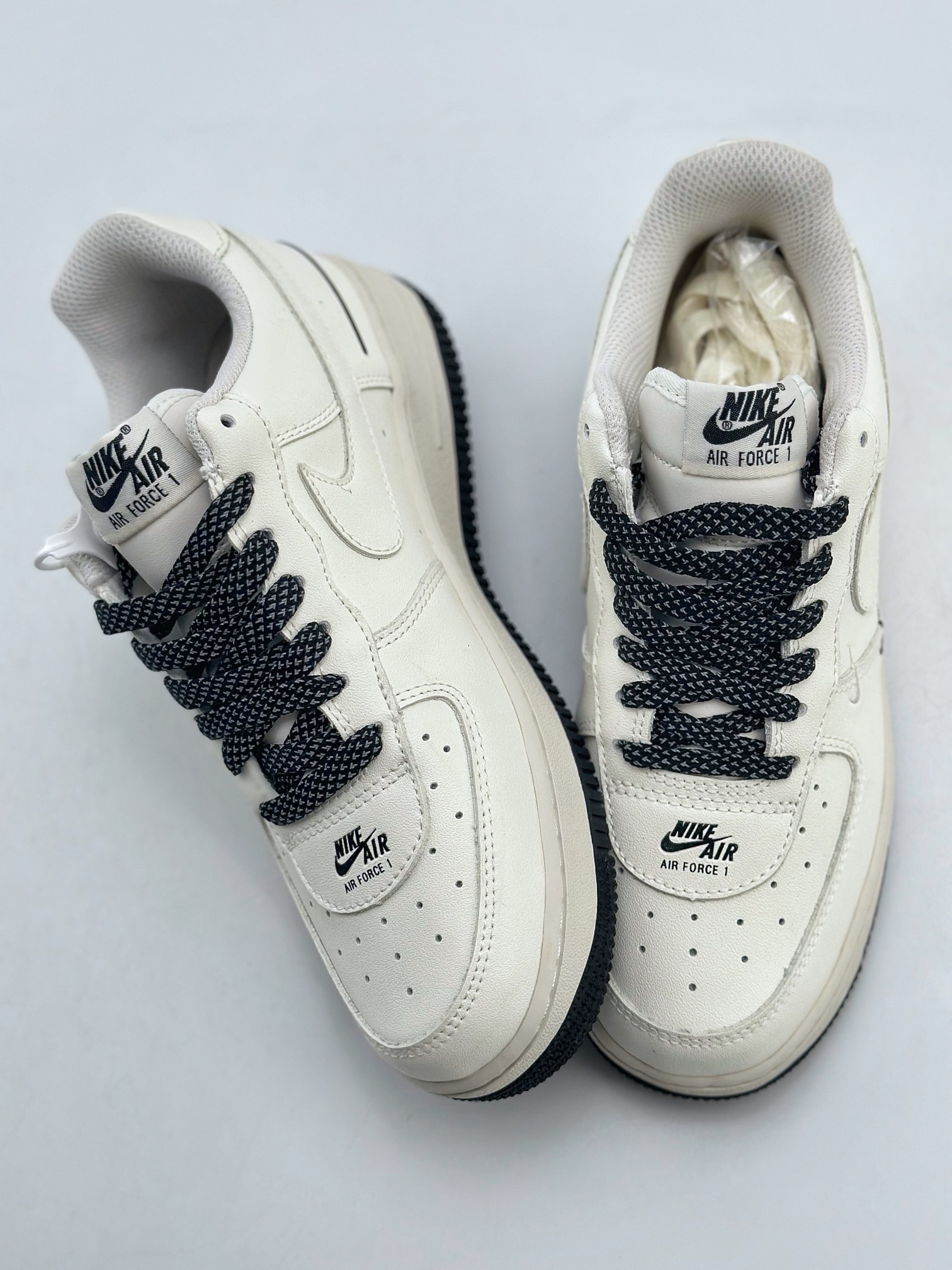 240 Nike Air Force 1 Low 07 小双钩米白满天星 CJ1379-602