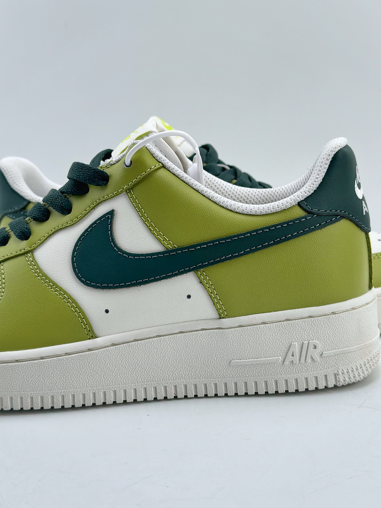 200 Nike Air Force 1 Low 07 白绿 HJ3484-331