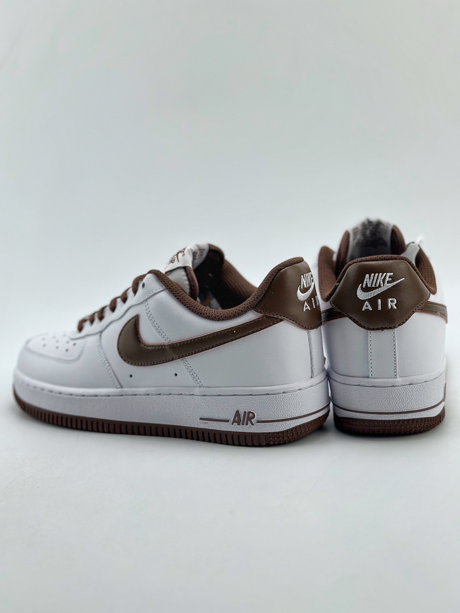 200 Nike Air Force 1 Low 07 白巧克力棕 306509-121