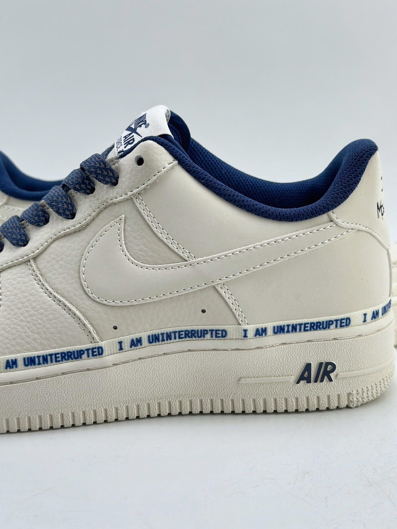 200 Nike Air Force 1 Low 07 x Uninterrupted "MORE THAN" 白蓝签名涂鸦3M NU6602-301