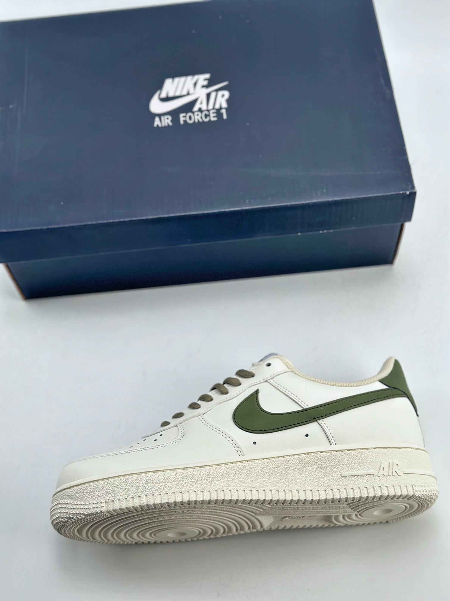 200 Nike Air Force 1 Low 07 白绿 CQ5059-110