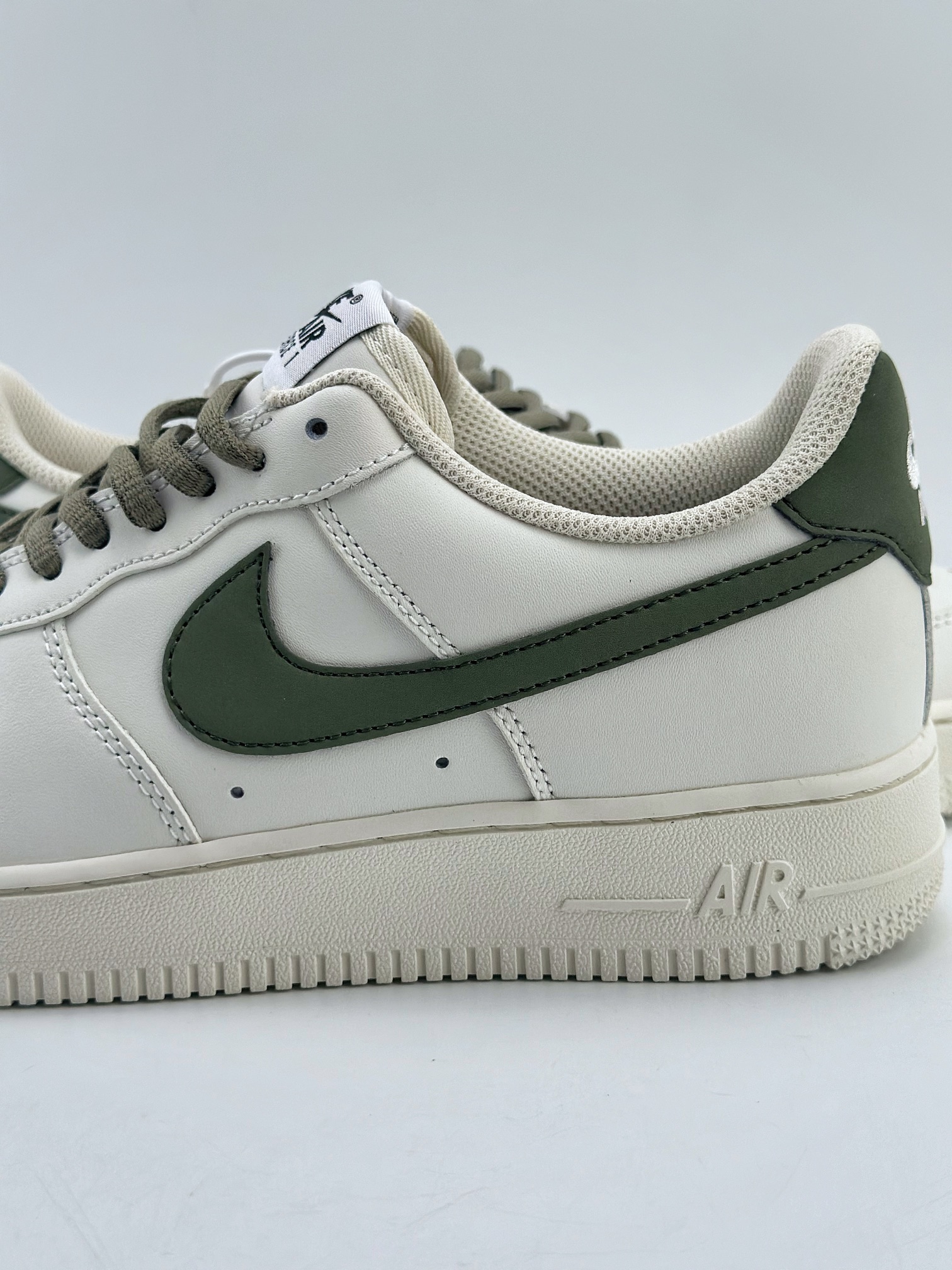 200 Nike Air Force 1 Low 07 白绿 CQ5059-110