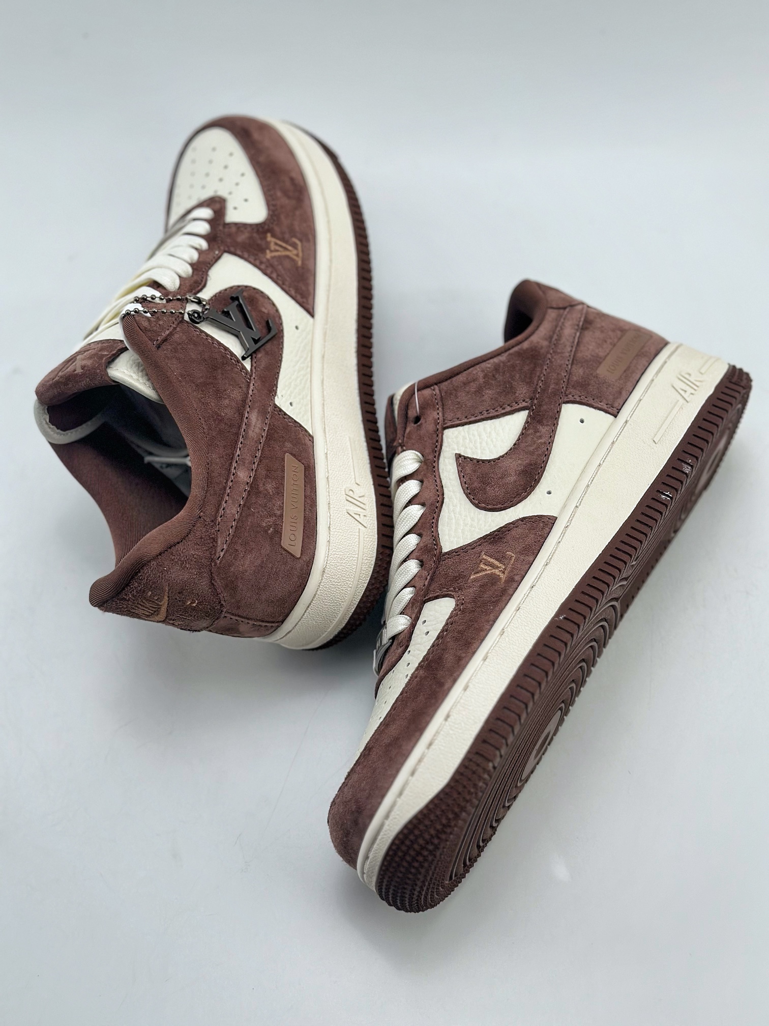 260 Nike Air Force 1 Low 07 x Louis Vuitton 白棕翻毛 HD1968-022