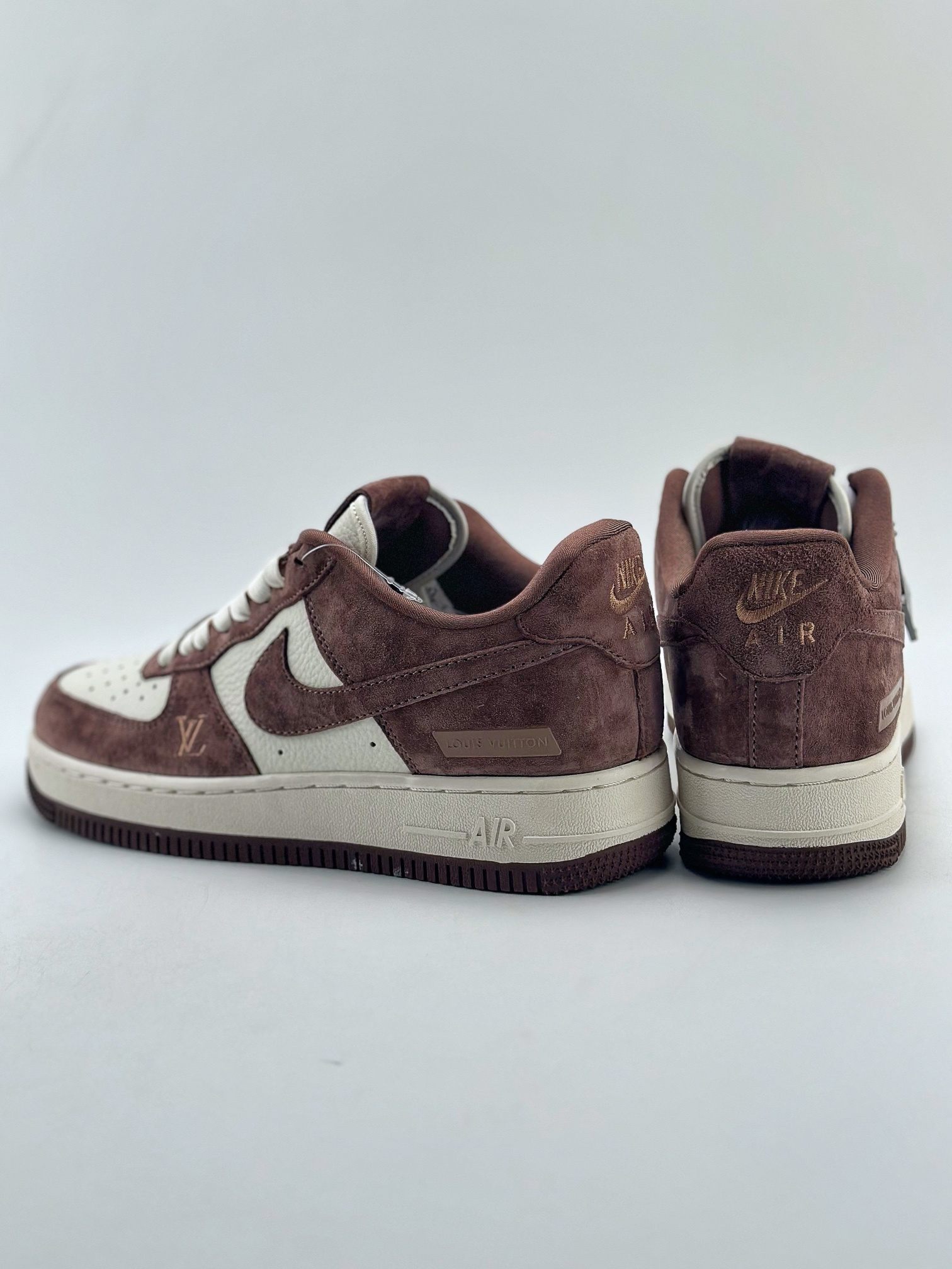 260 Nike Air Force 1 Low 07 x Louis Vuitton 白棕翻毛 HD1968-022