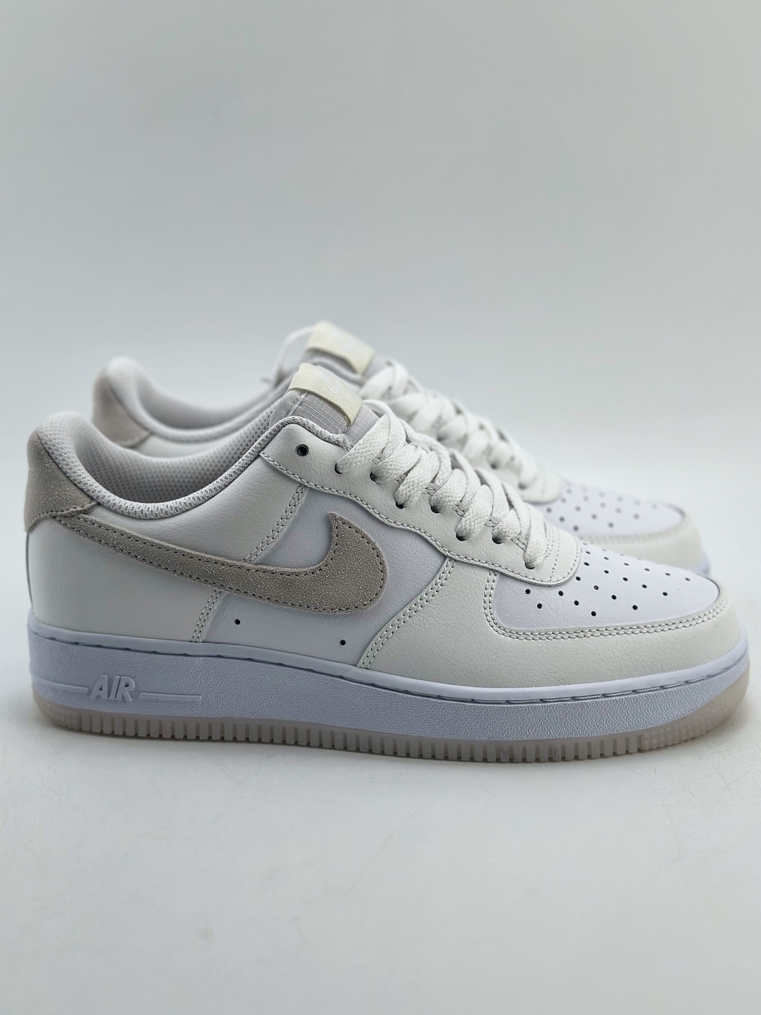 Nike Air Force 1 Low 07 米白毛勾 FN5832-100