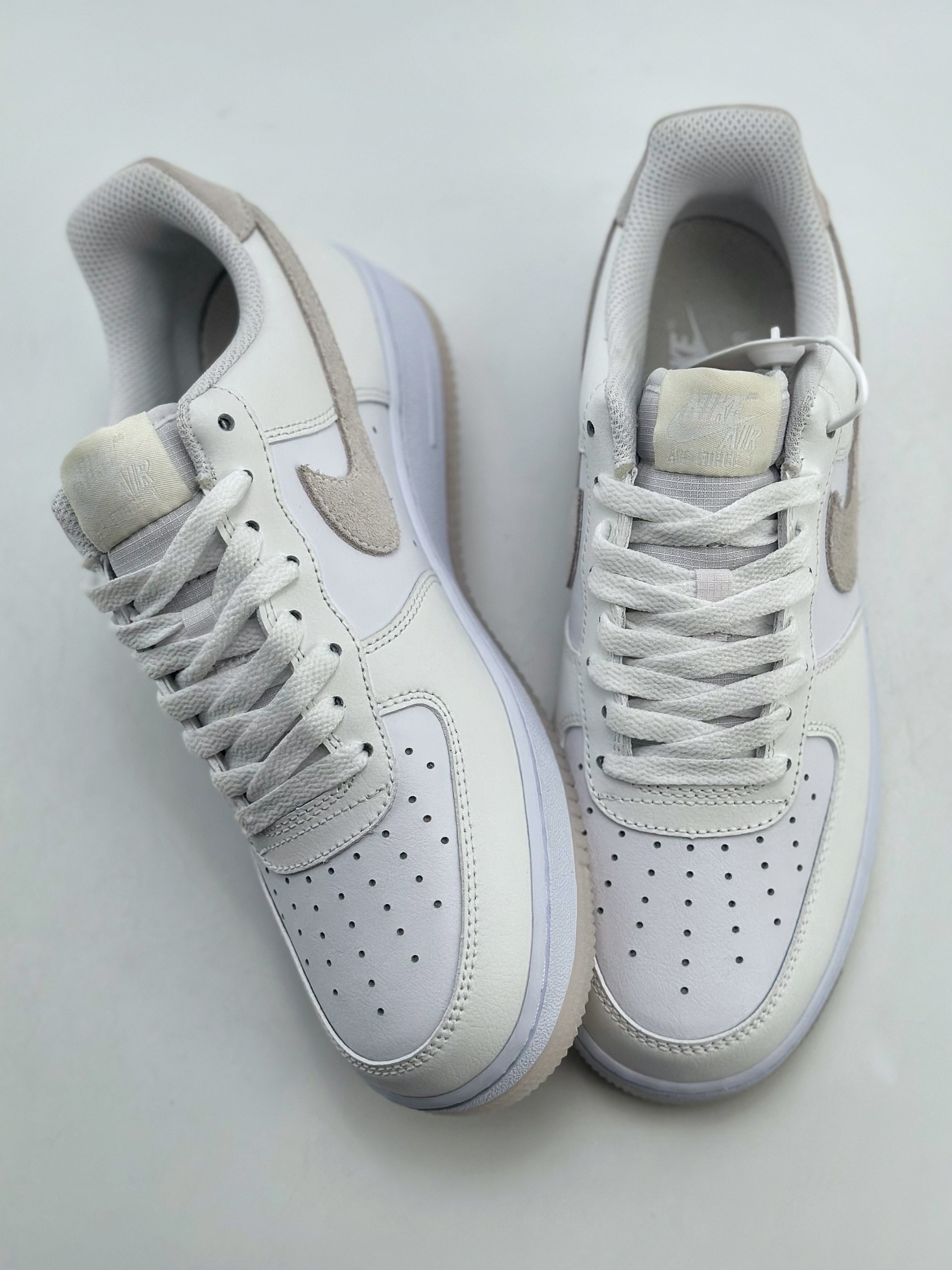 Nike Air Force 1 Low 07 米白毛勾 FN5832-100