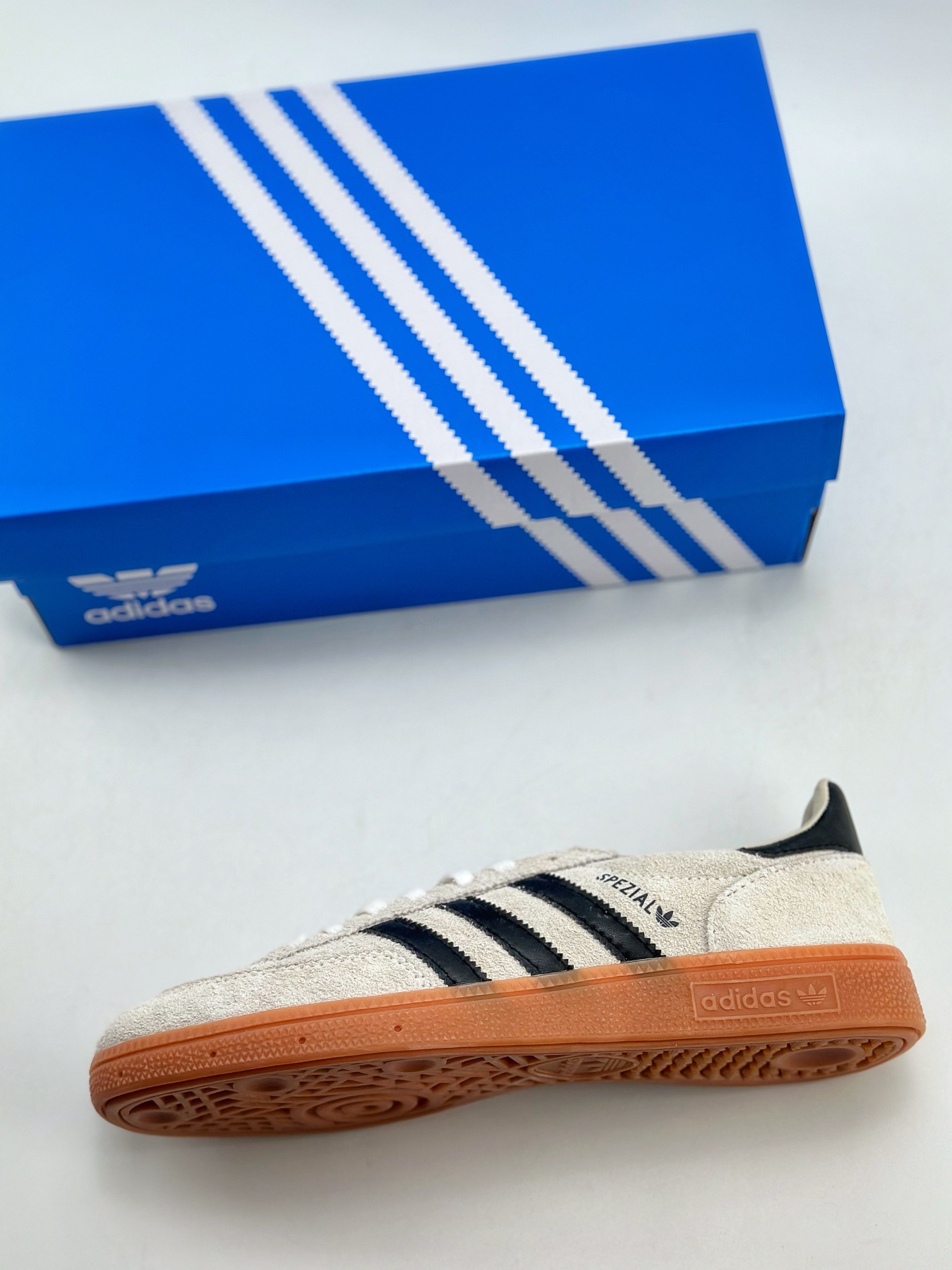 150 adidas originals Samba Handball Spezial M IF6562