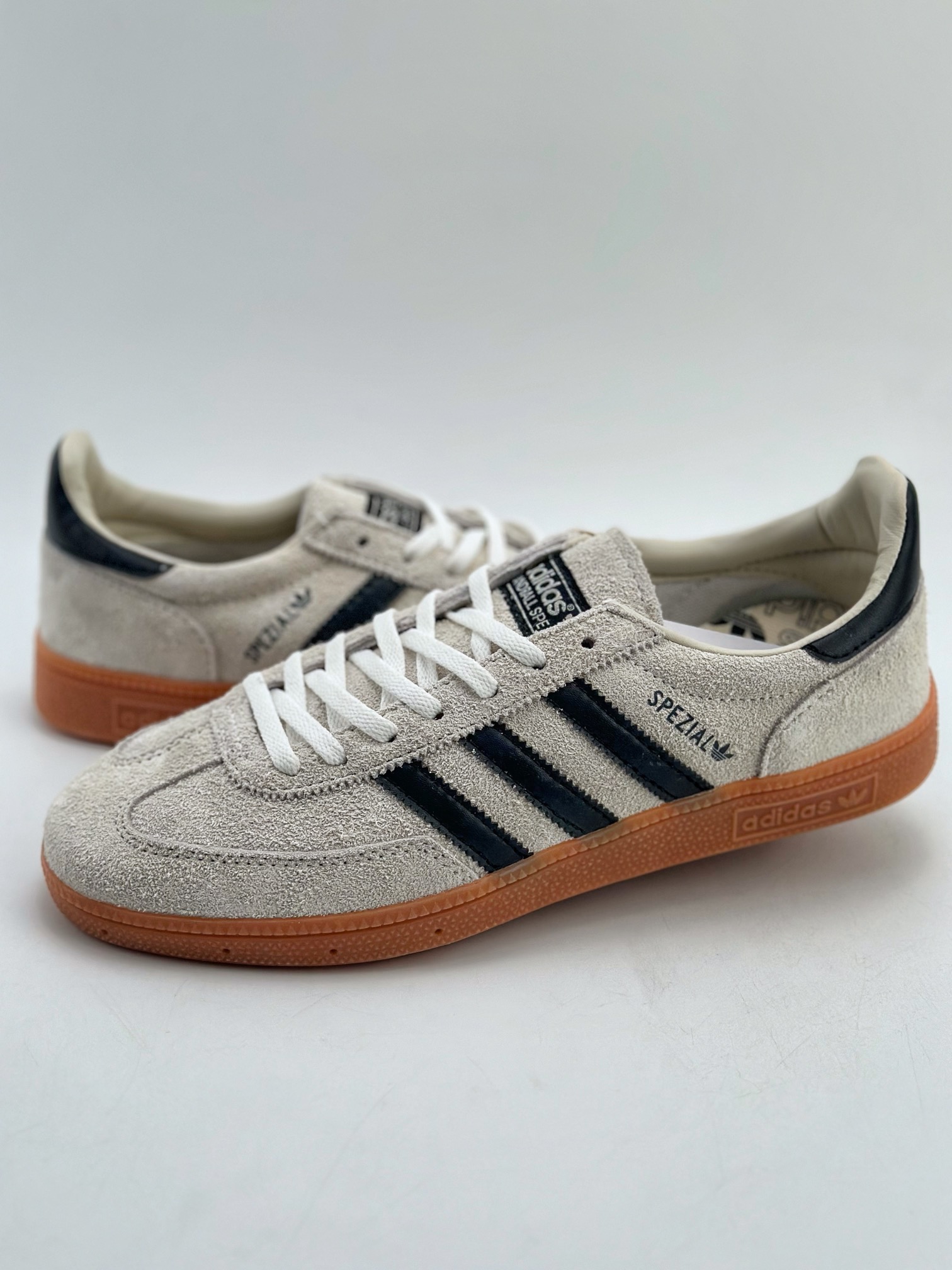 150 adidas originals Samba Handball Spezial M IF6562