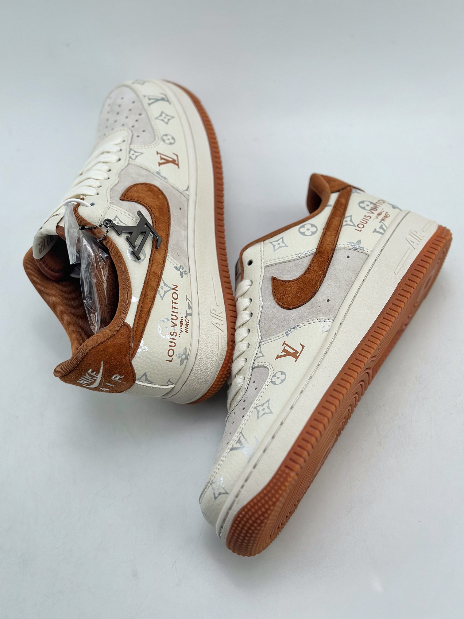 260 Nike Air Force 1 Low 07 x Louis Vuitton 白棕印花 CV1724-112